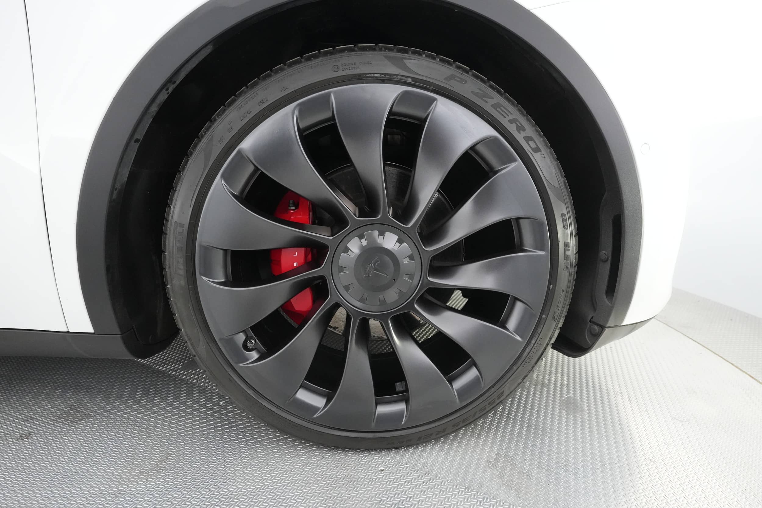 EverCars Co. vehicle image 19 for Tesla Model Y -  Performance on EverCars Co.
