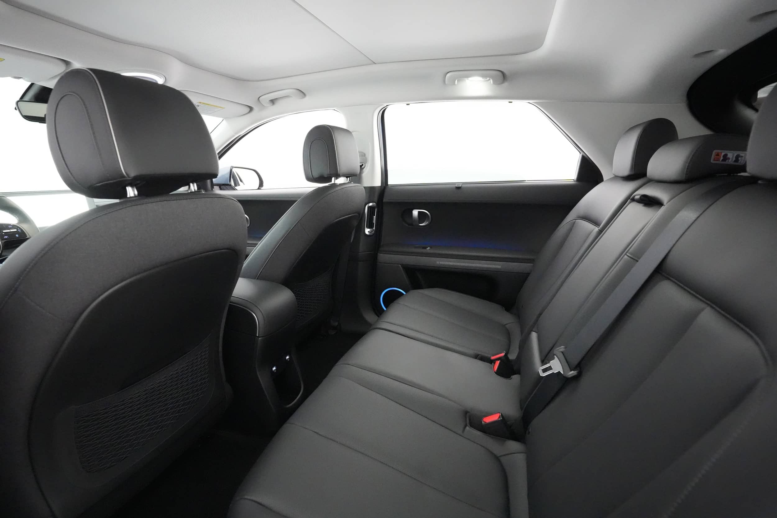 EverCars Co. vehicle image 16 for Hyundai IONIQ 5 -  Limited on EverCars Co.