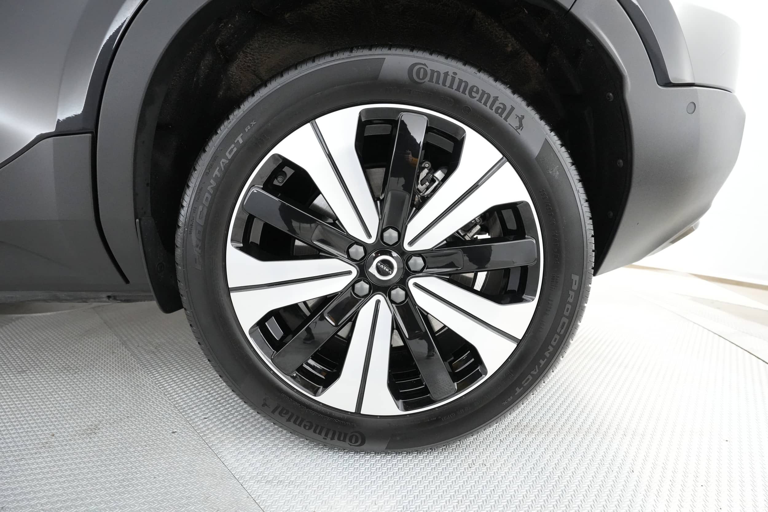EverCars Co. vehicle image 11 for Volvo XC40 Recharge -  Twin Plus on EverCars Co.