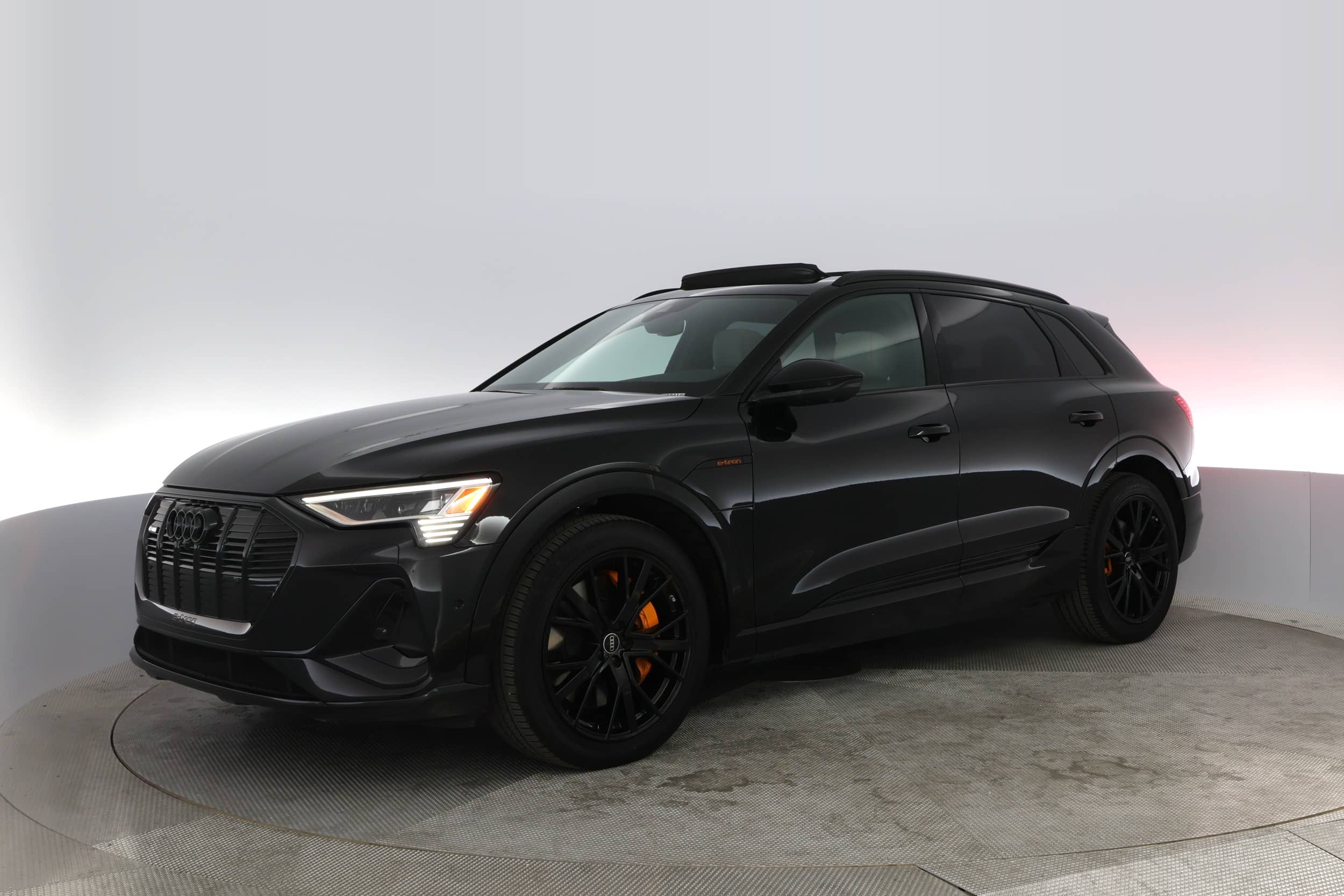 EverCars Co. featured vehicle's image for Audi e-tron -  Chronos on EverCars Co.