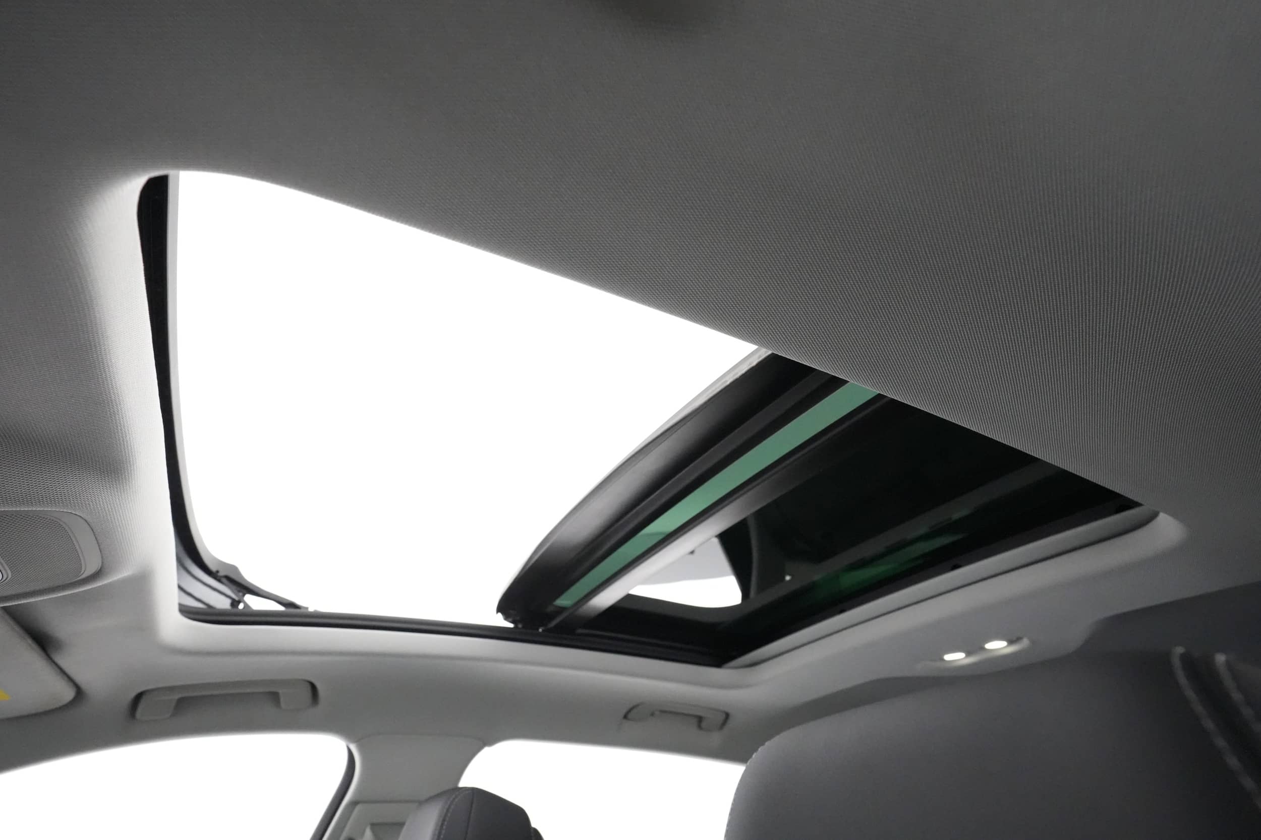 EverCars Co. vehicle image 21 for Audi e-tron -  Premium Plus on EverCars Co.