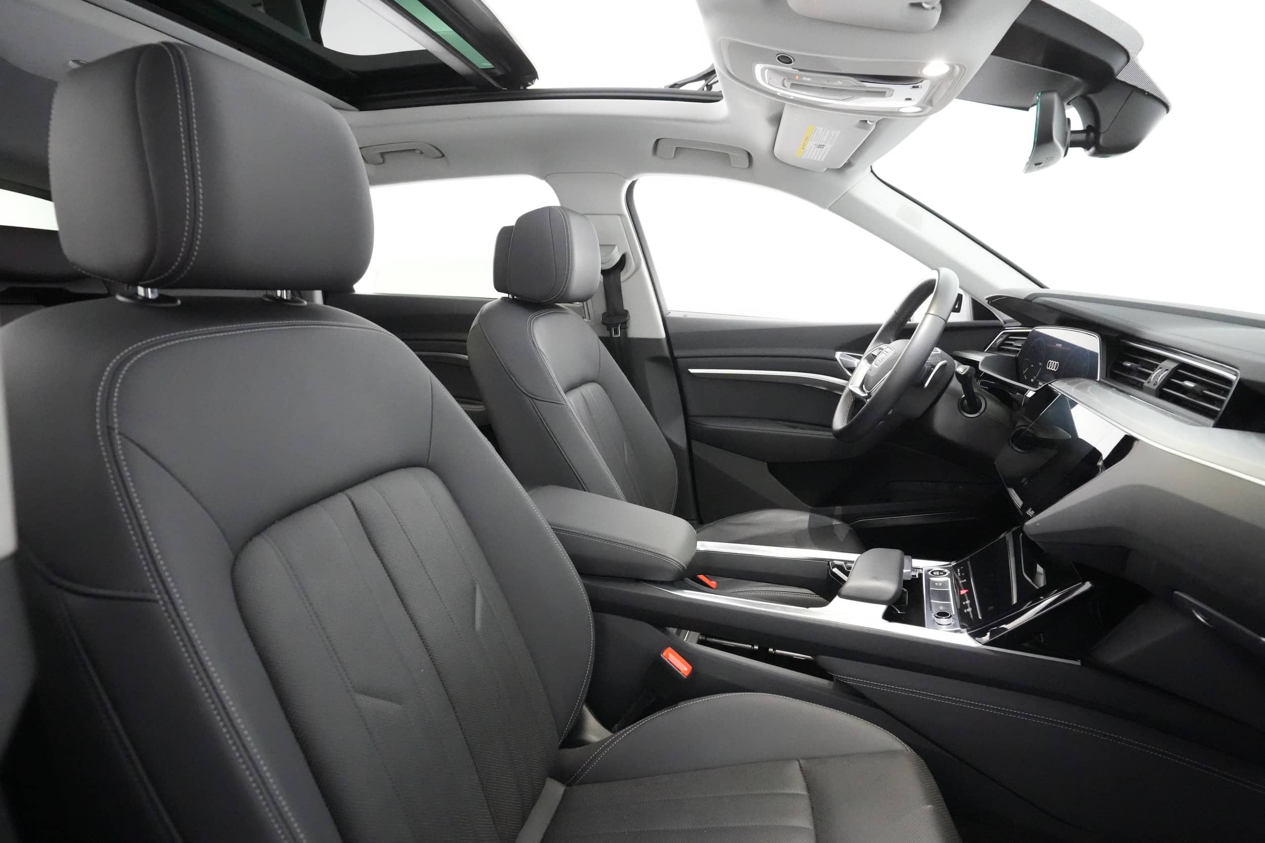 EverCars Co. vehicle image 20 for Audi e-tron -  Premium Plus on EverCars Co.