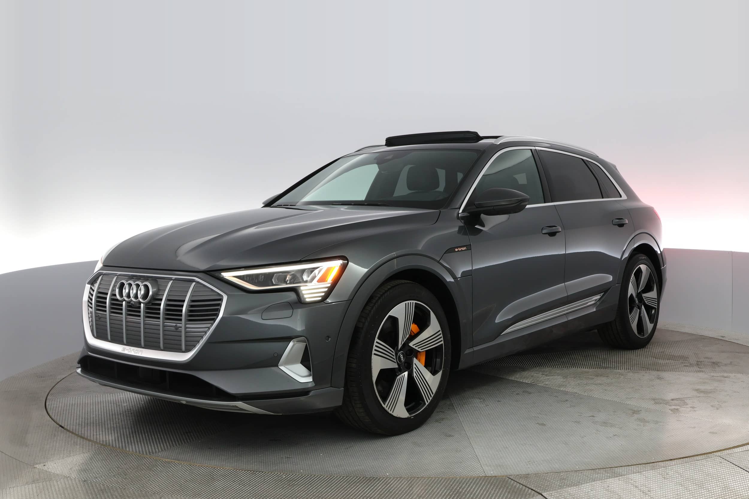 EverCars Co. vehicle image 1 for Audi e-tron -  Prestige on EverCars Co.