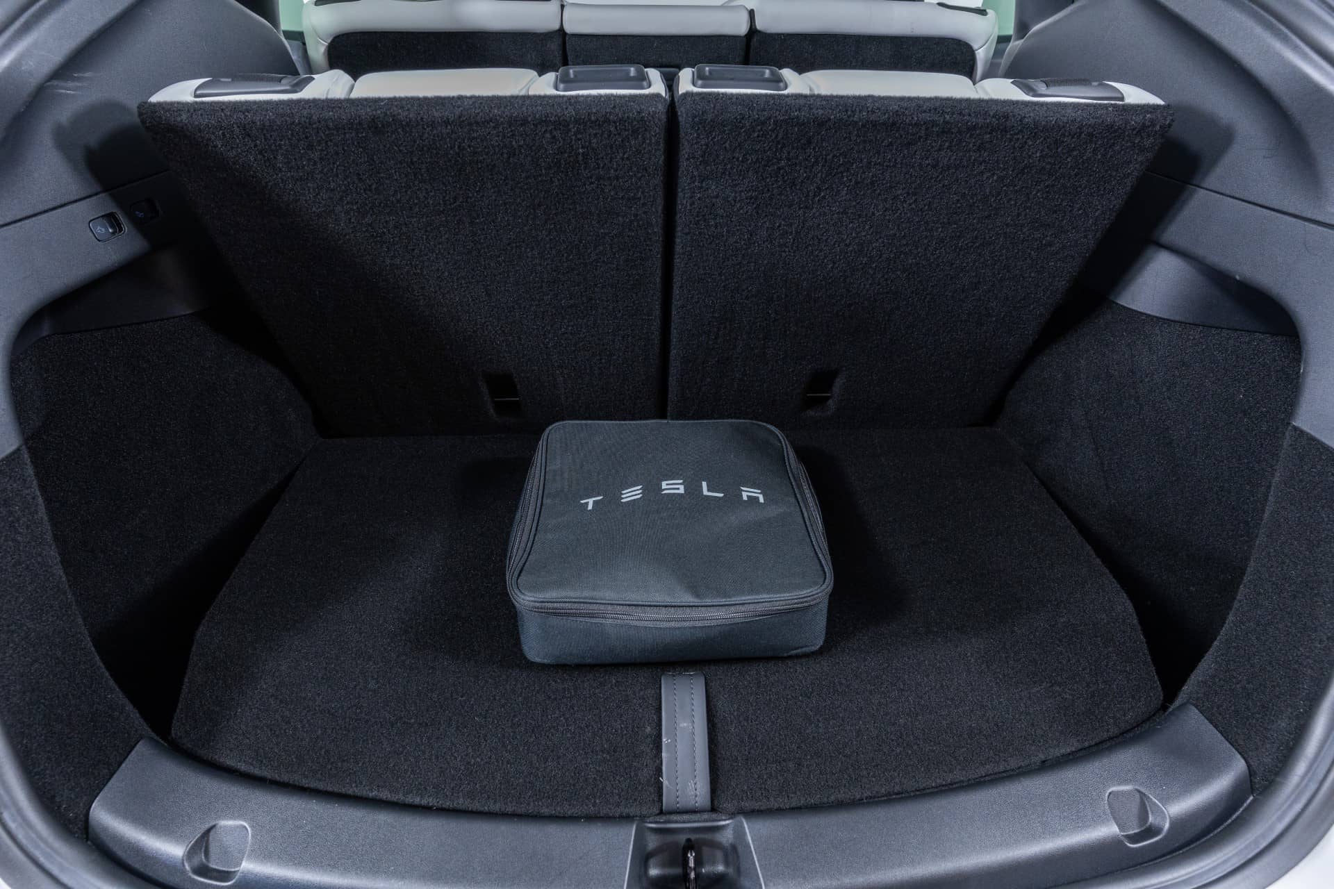 EverCars Co. vehicle image 5 for Tesla Model Y -  Long Range AWD on EverCars Co.