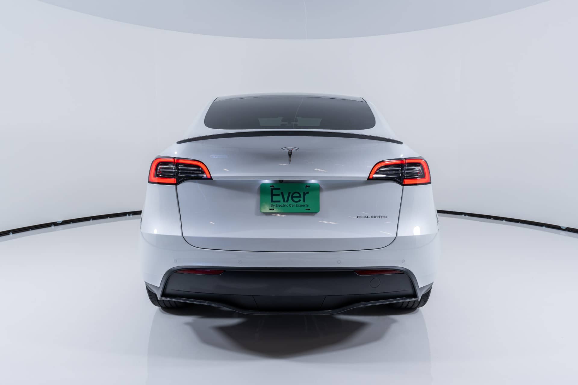 EverCars Co. vehicle image 23 for Tesla Model Y -  Long Range AWD on EverCars Co.