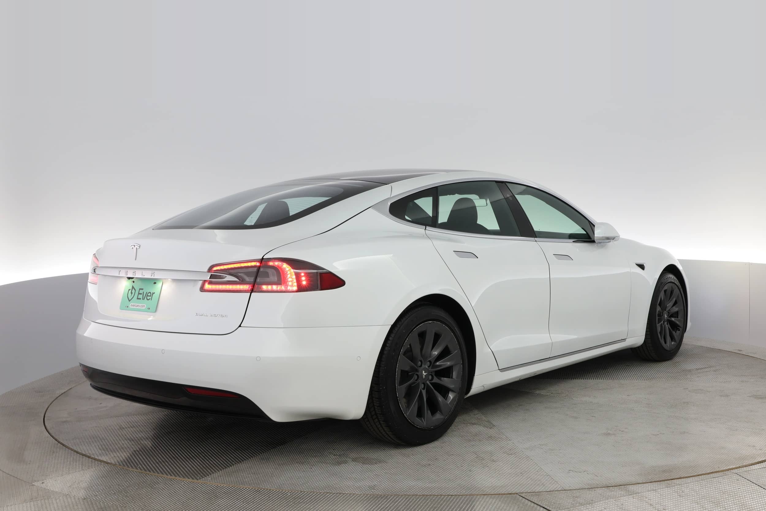 EverCars Co. vehicle image 10 for Tesla Model S -  Long Range Plus on EverCars Co.