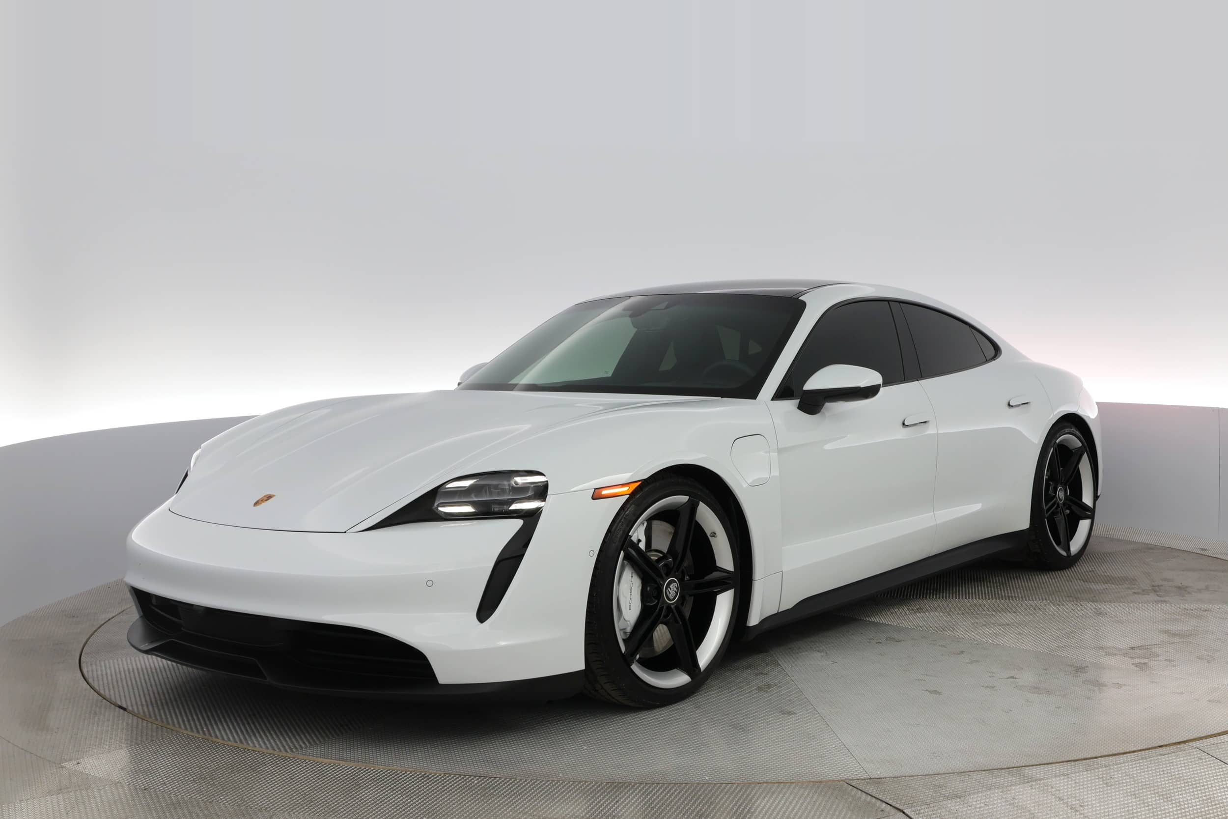 EverCars Co. featured vehicle's image for Porsche Taycan -  4S on EverCars Co.
