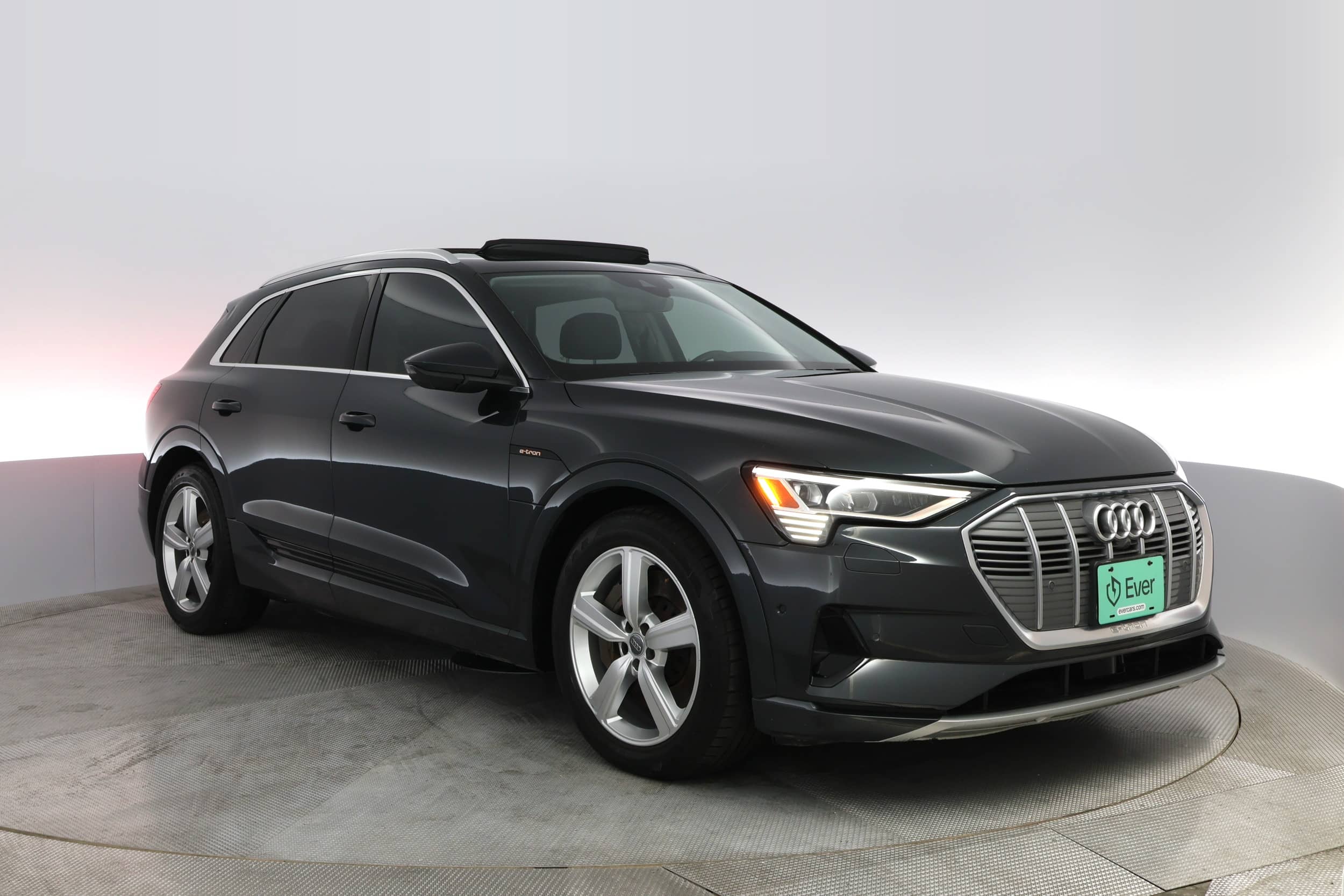 EverCars Co. vehicle image 14 for Audi e-tron -  Prestige on EverCars Co.