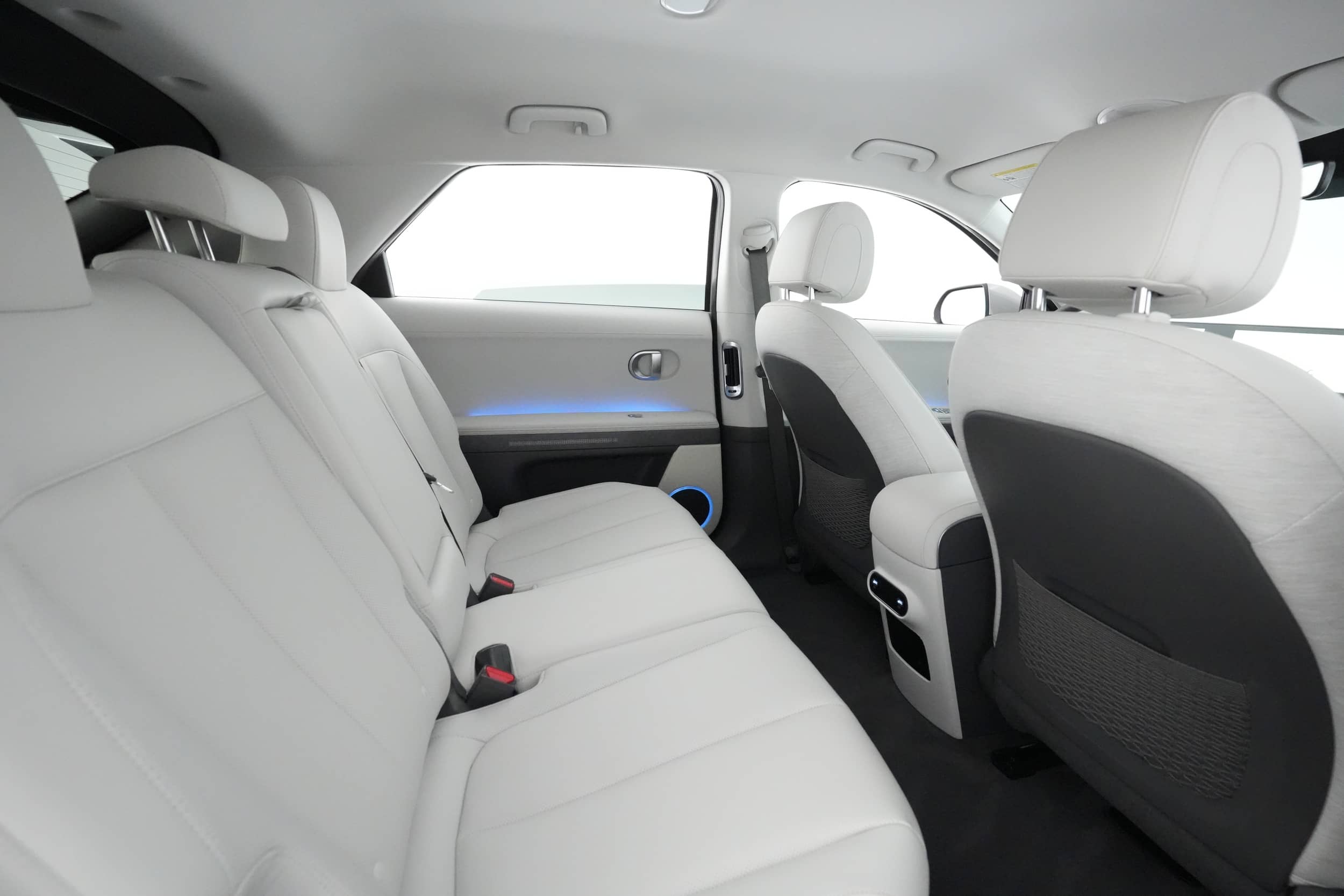 EverCars Co. vehicle image 3 for Hyundai IONIQ 5 -  SEL on EverCars Co.