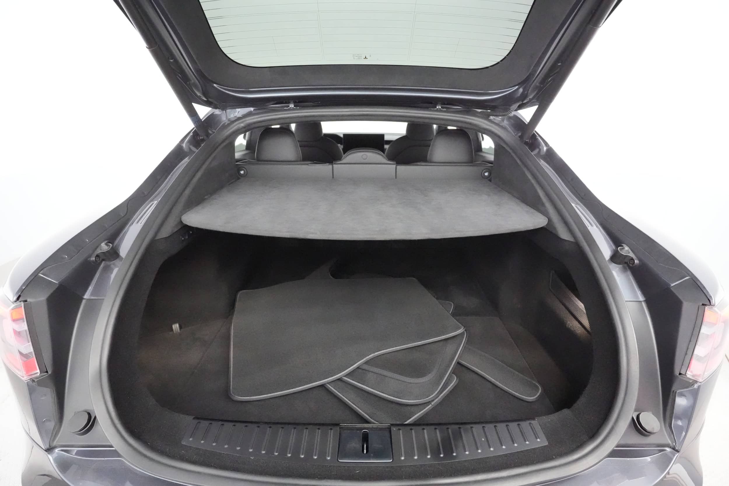 EverCars Co. vehicle image 6 for Tesla Model S -  Long Range on EverCars Co.