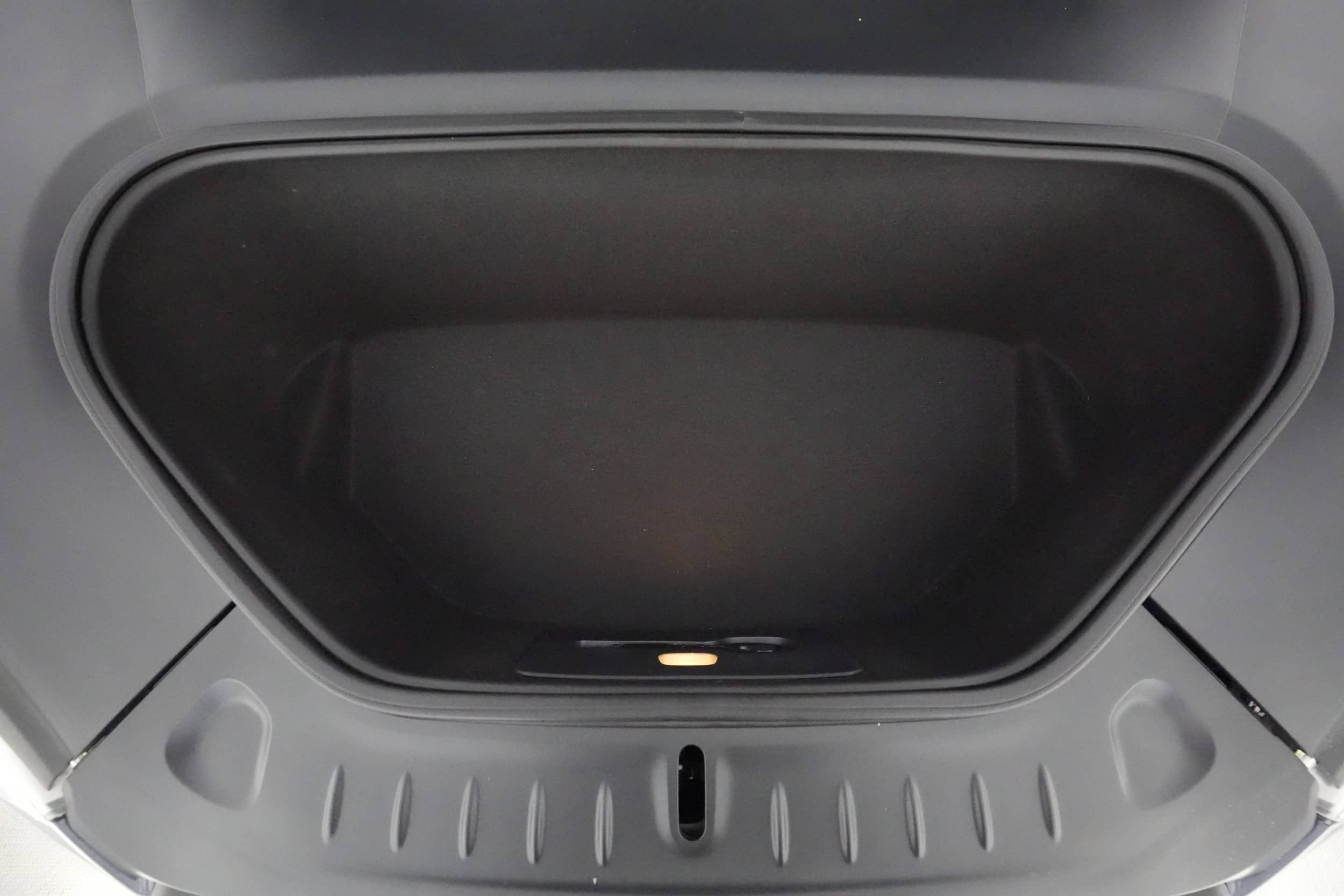 EverCars Co. vehicle image 19 for Tesla Model S -  Long Range on EverCars Co.
