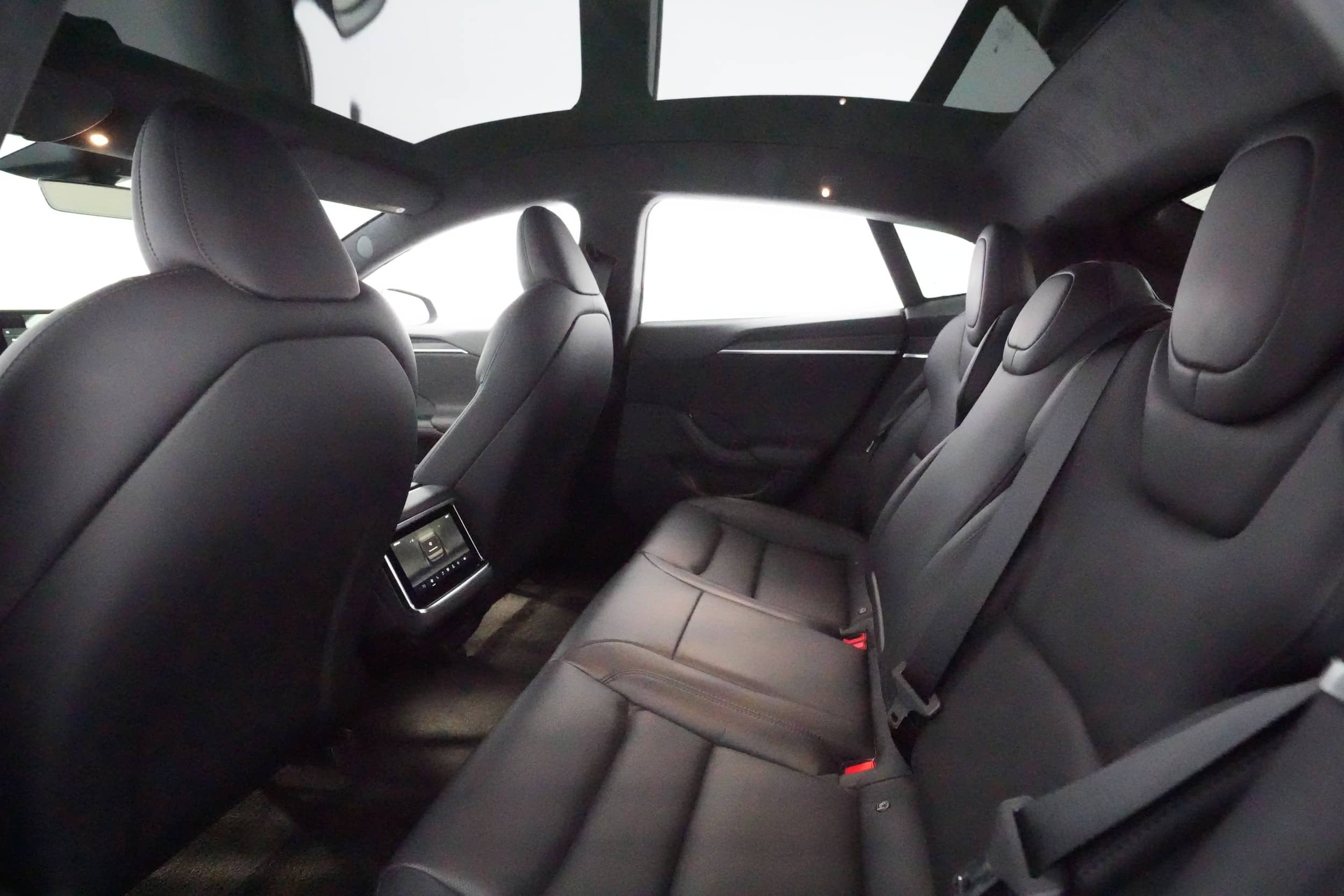 EverCars Co. vehicle image 17 for Tesla Model S -  Long Range on EverCars Co.