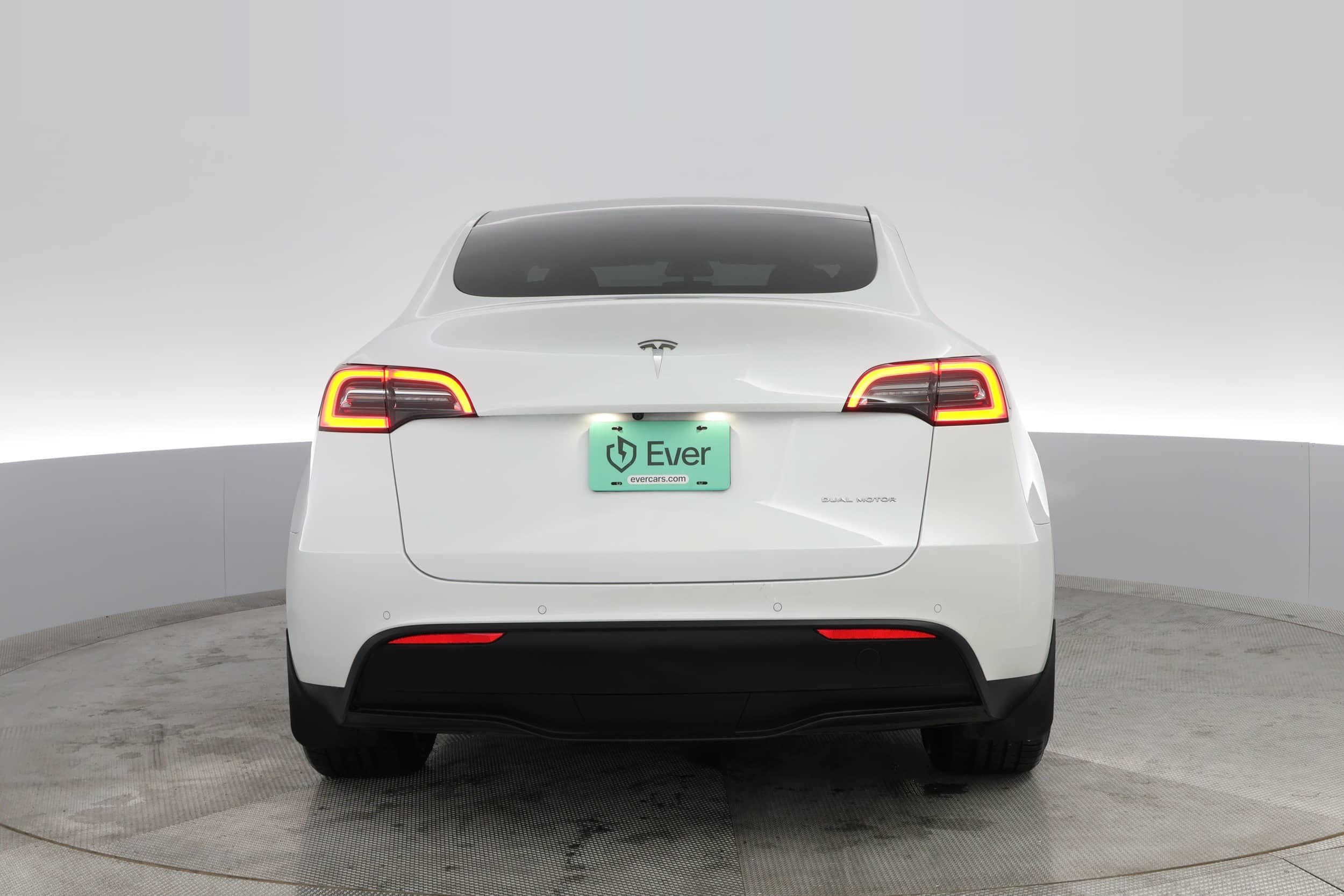 EverCars Co. vehicle image 8 for Tesla Model Y -  Long Range on EverCars Co.