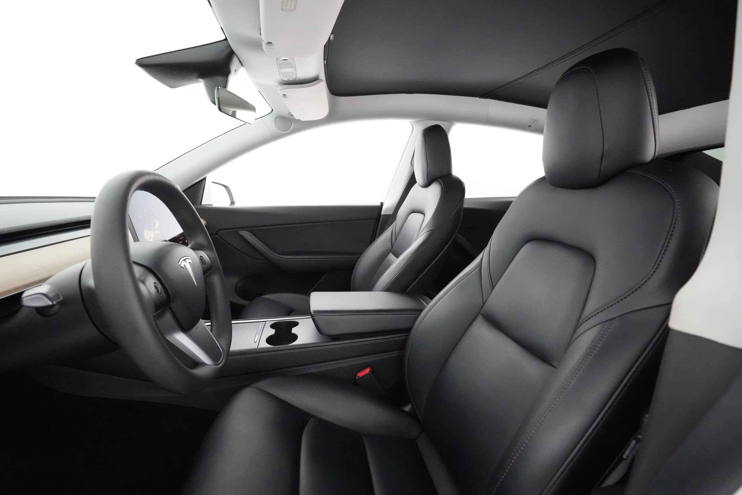 EverCars Co. vehicle image 15 for Tesla Model Y -  Long Range on EverCars Co.