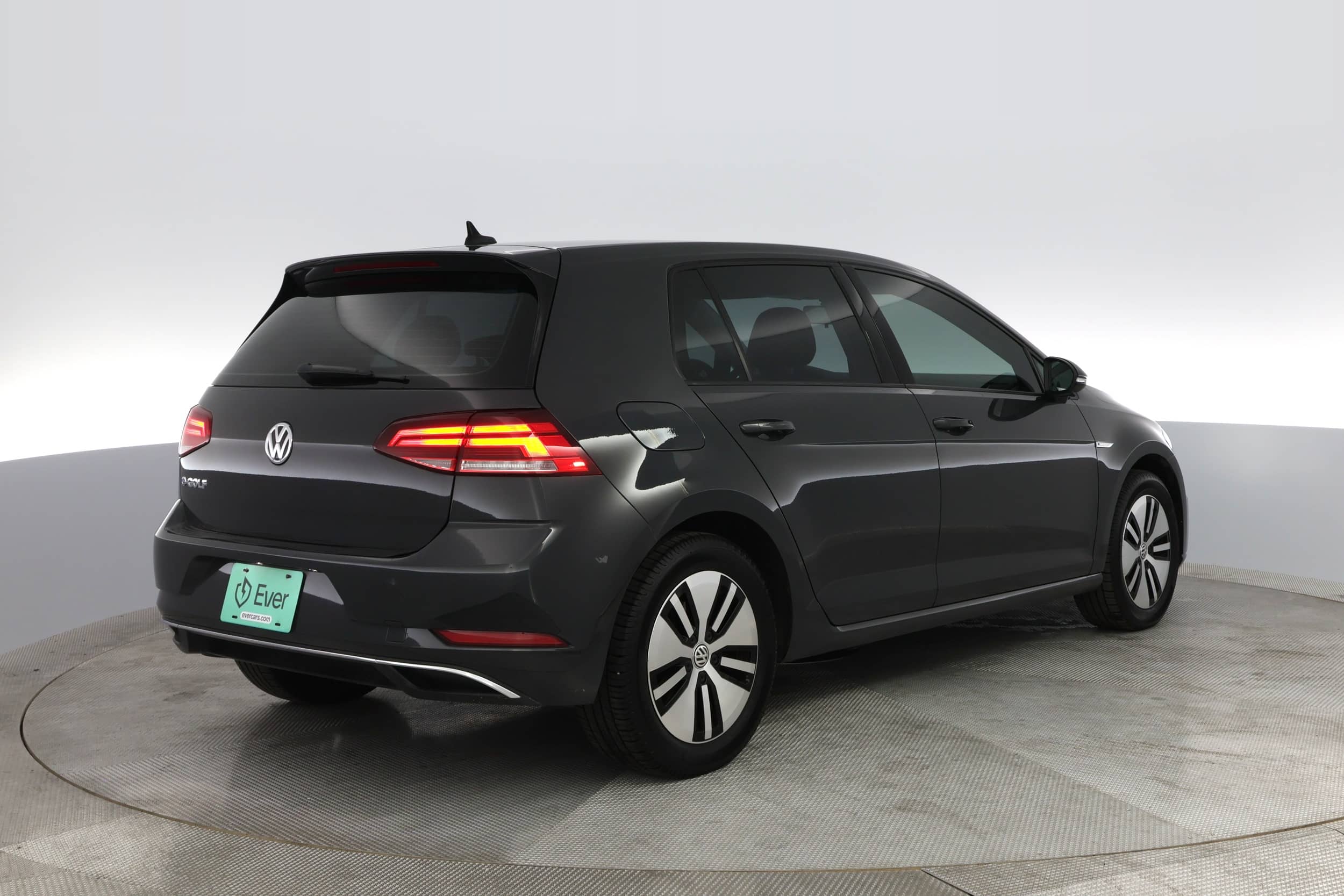 EverCars Co. vehicle image 2 for Volkswagen e-Golf -  SE on EverCars Co.