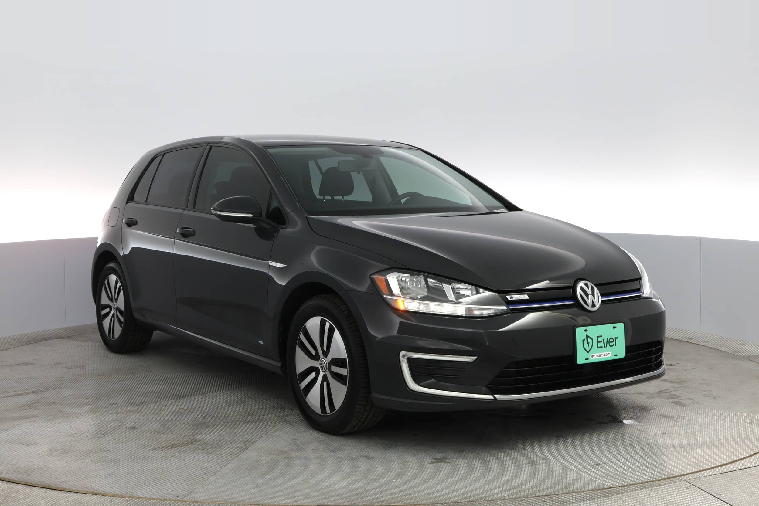 EverCars Co. vehicle image 10 for Volkswagen e-Golf -  SE on EverCars Co.
