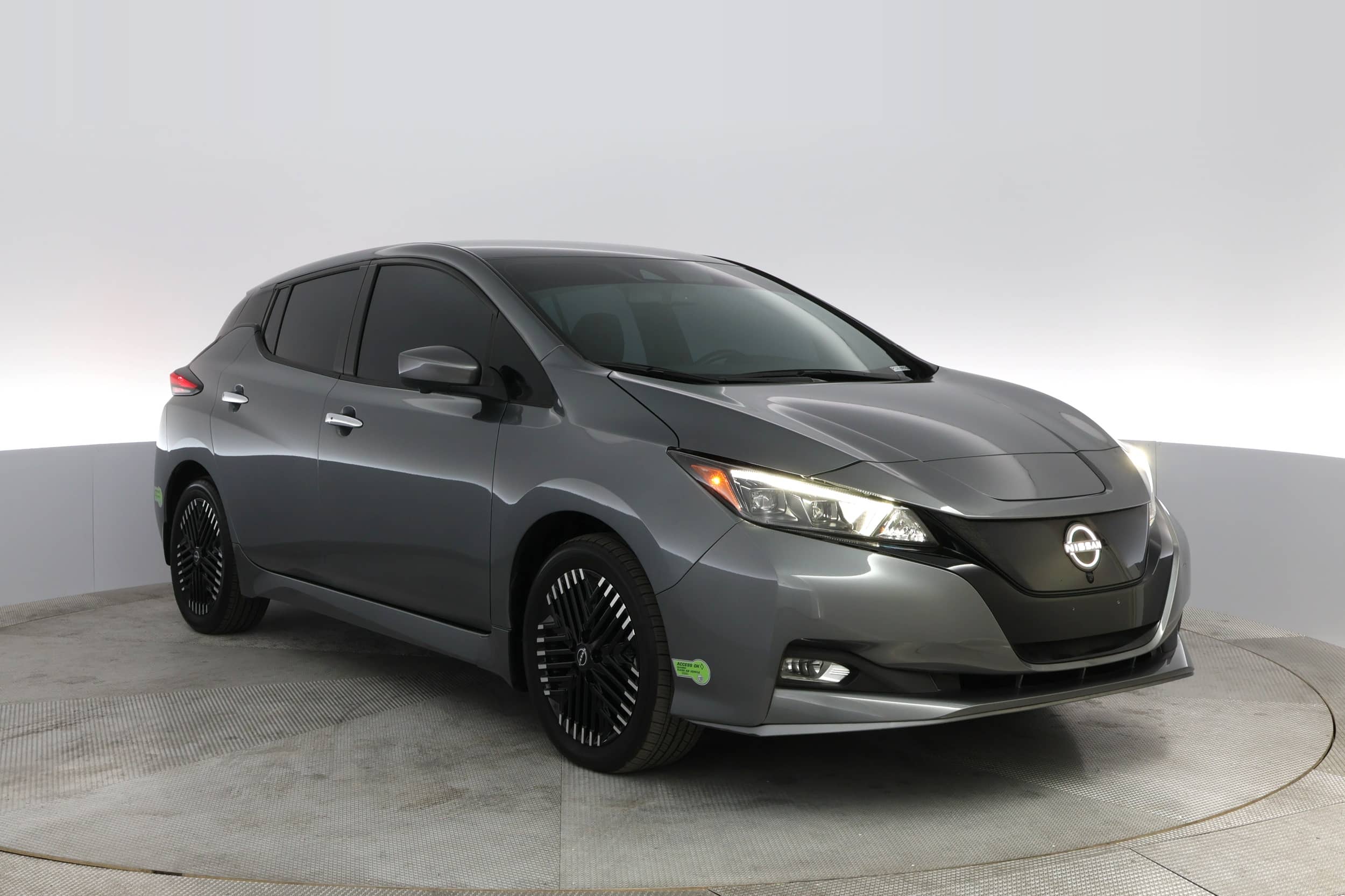 EverCars Co. vehicle image 7 for Nissan LEAF -  SV PLus on EverCars Co.