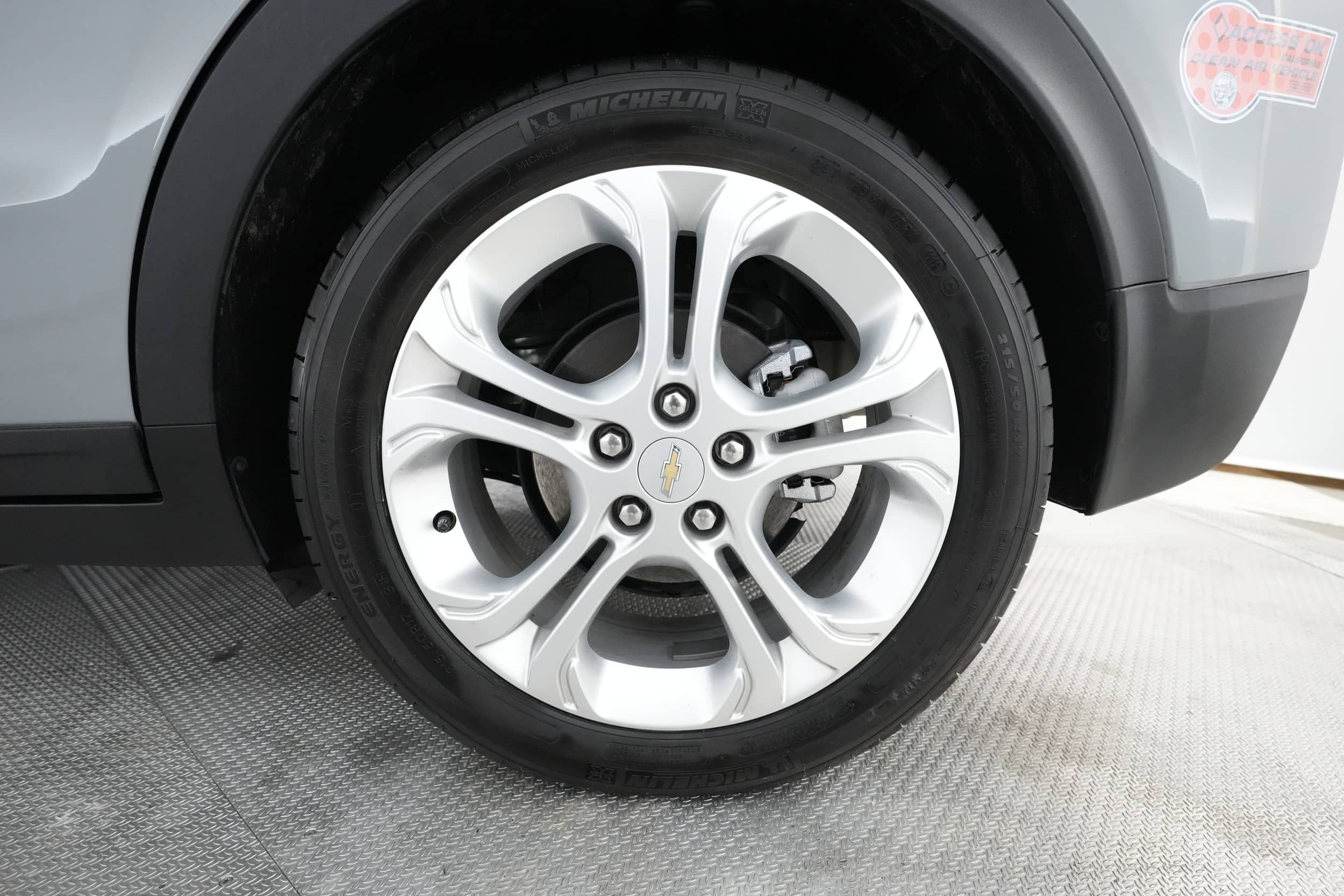 EverCars Co. vehicle image 12 for Chevrolet Bolt -  LT on EverCars Co.