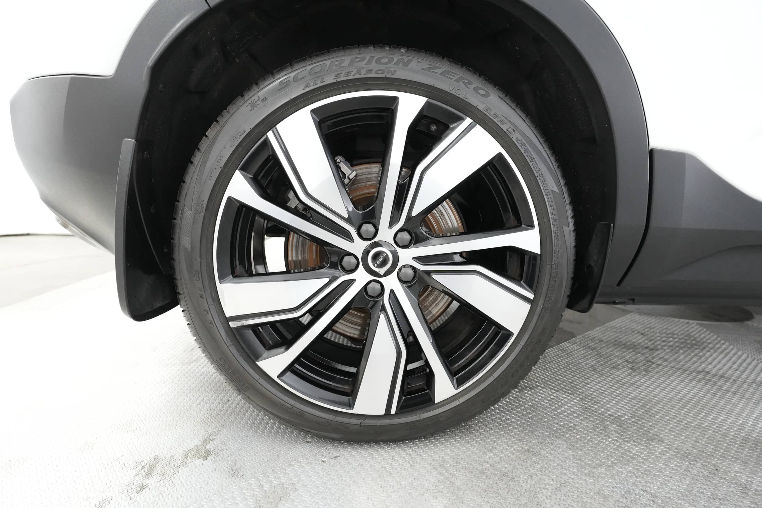 EverCars Co. vehicle image 15 for Volvo XC40 Recharge -  P8 on EverCars Co.