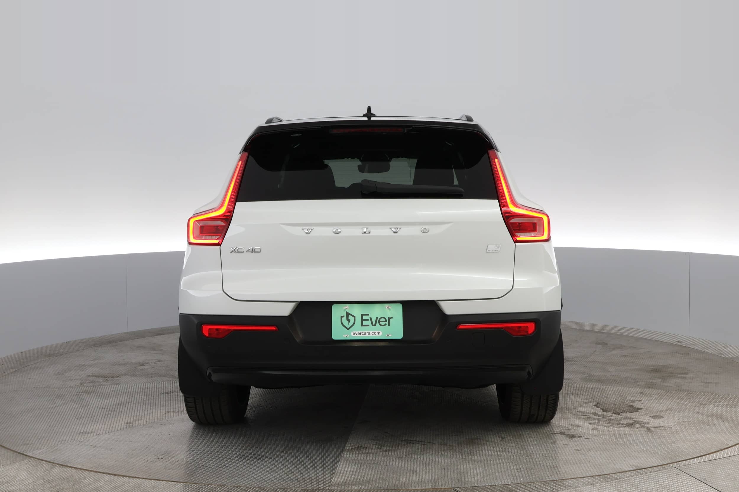EverCars Co. vehicle image 9 for Volvo XC40 Recharge -  P8 on EverCars Co.