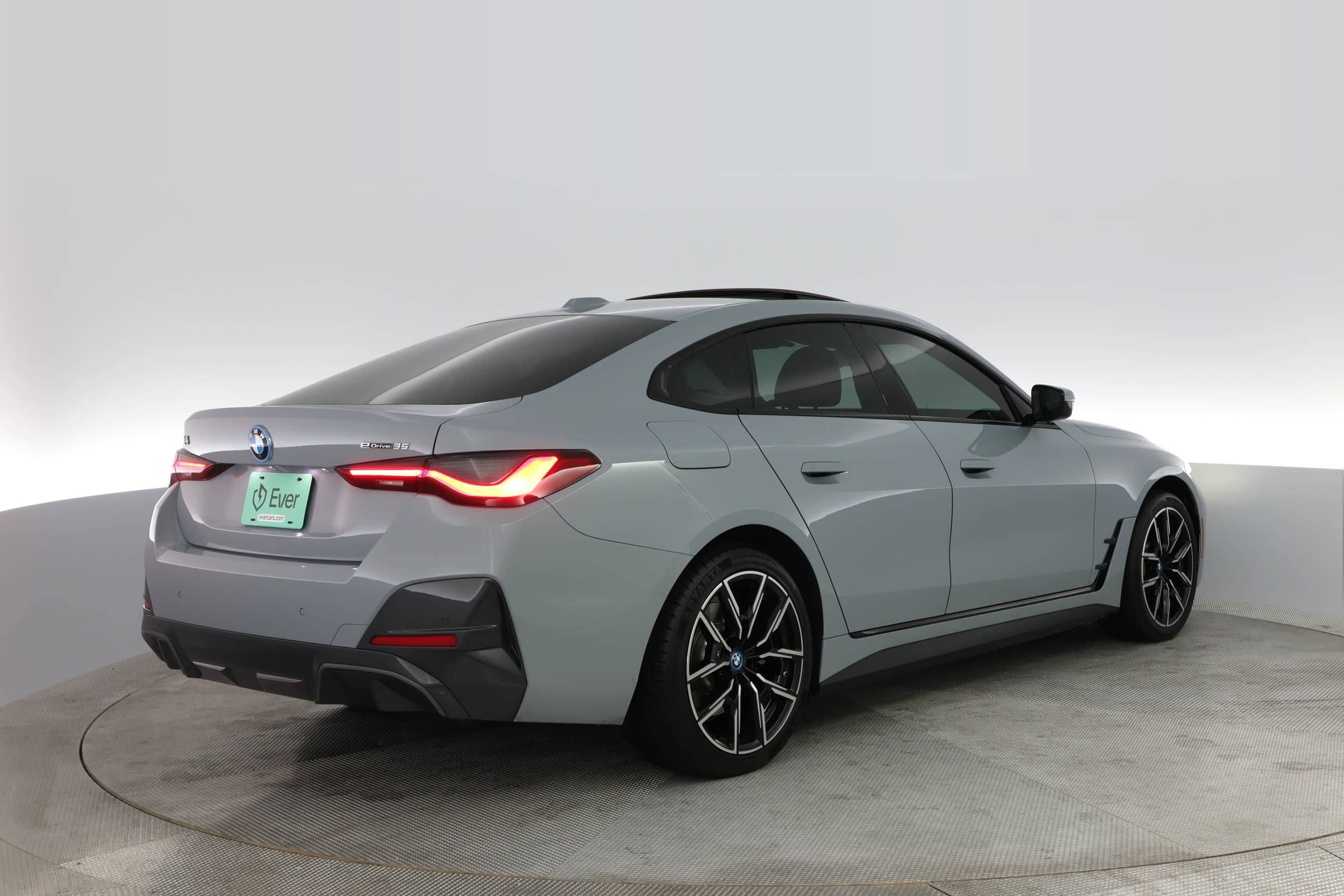 EverCars Co. vehicle image 2 for BMW i4 -  eDrive35 on EverCars Co.