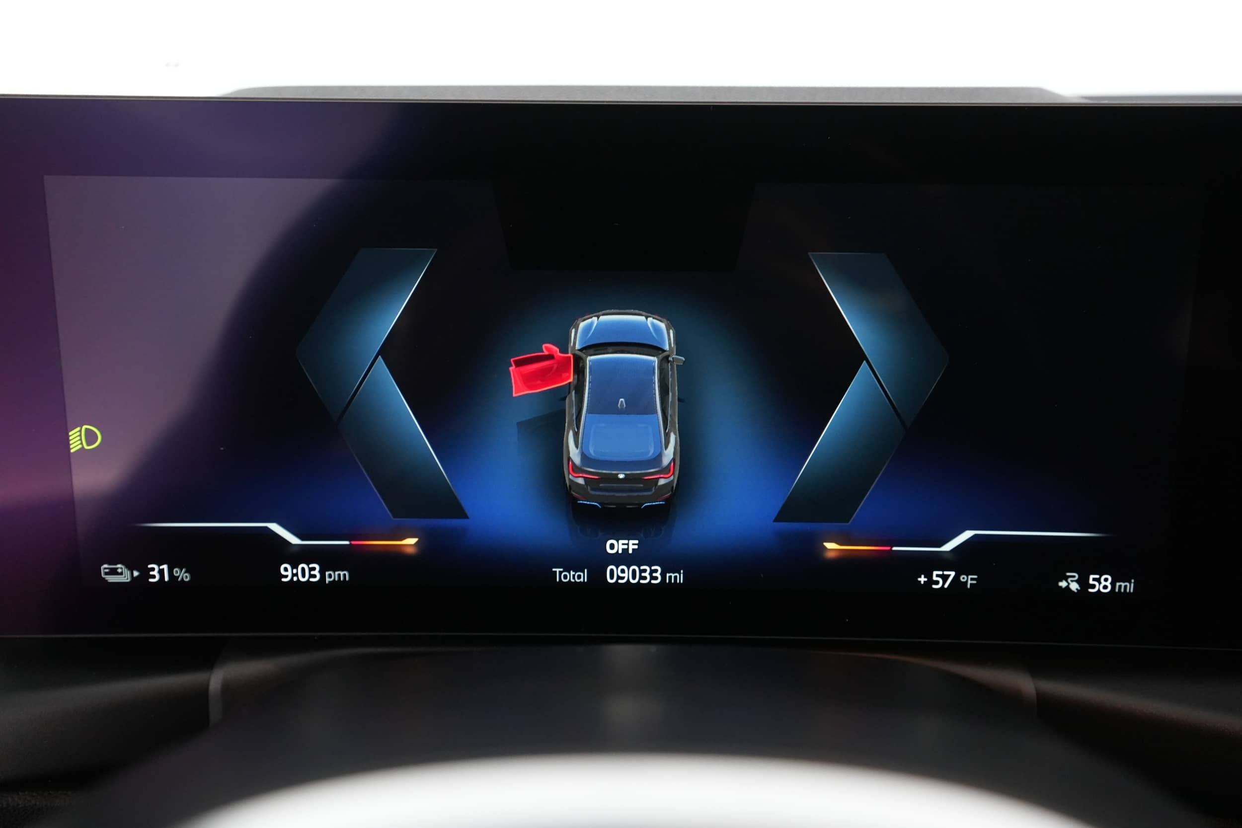 EverCars Co. vehicle image 4 for BMW i4 -  eDrive40 on EverCars Co.