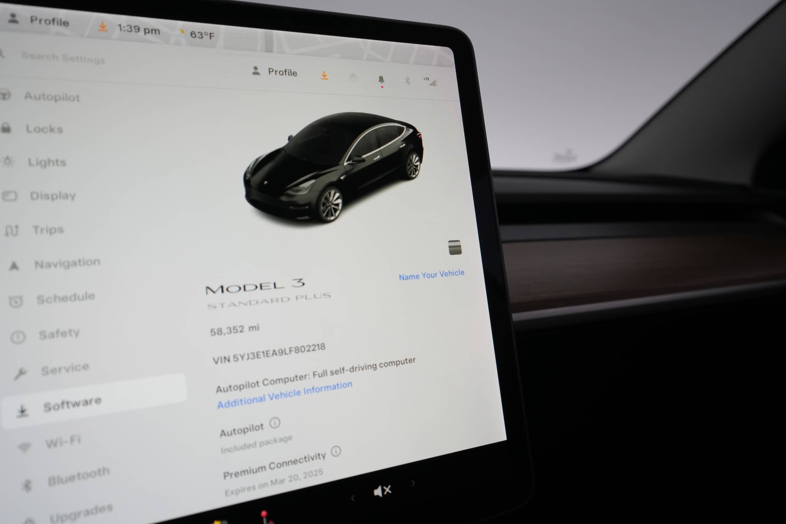 EverCars Co. vehicle image 4 for Tesla Model 3 -  Standard on EverCars Co.