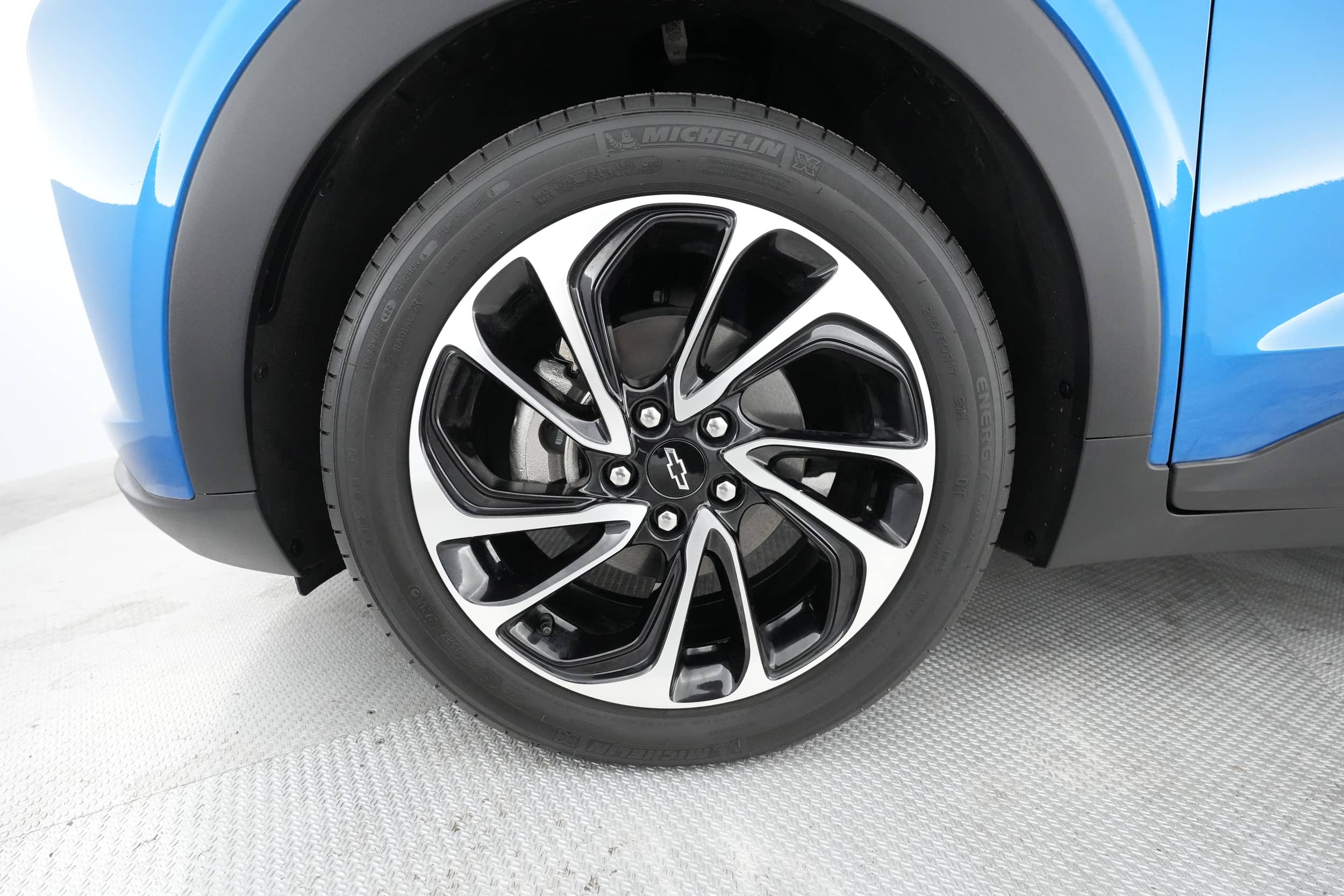 EverCars Co. vehicle image 12 for Chevrolet Bolt EUV -  Premier on EverCars Co.