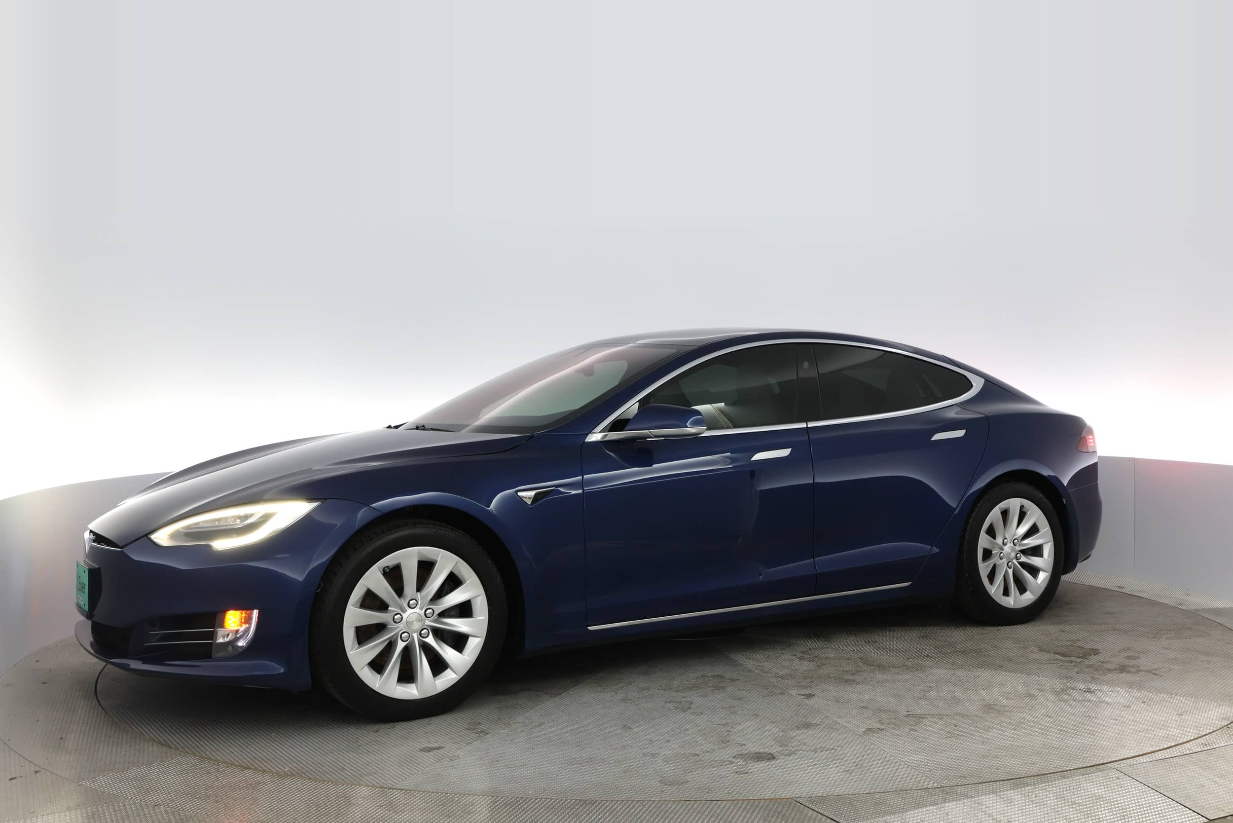 EverCars Co. vehicle image 10 for Tesla Model S -  Long Range Plus on EverCars Co.