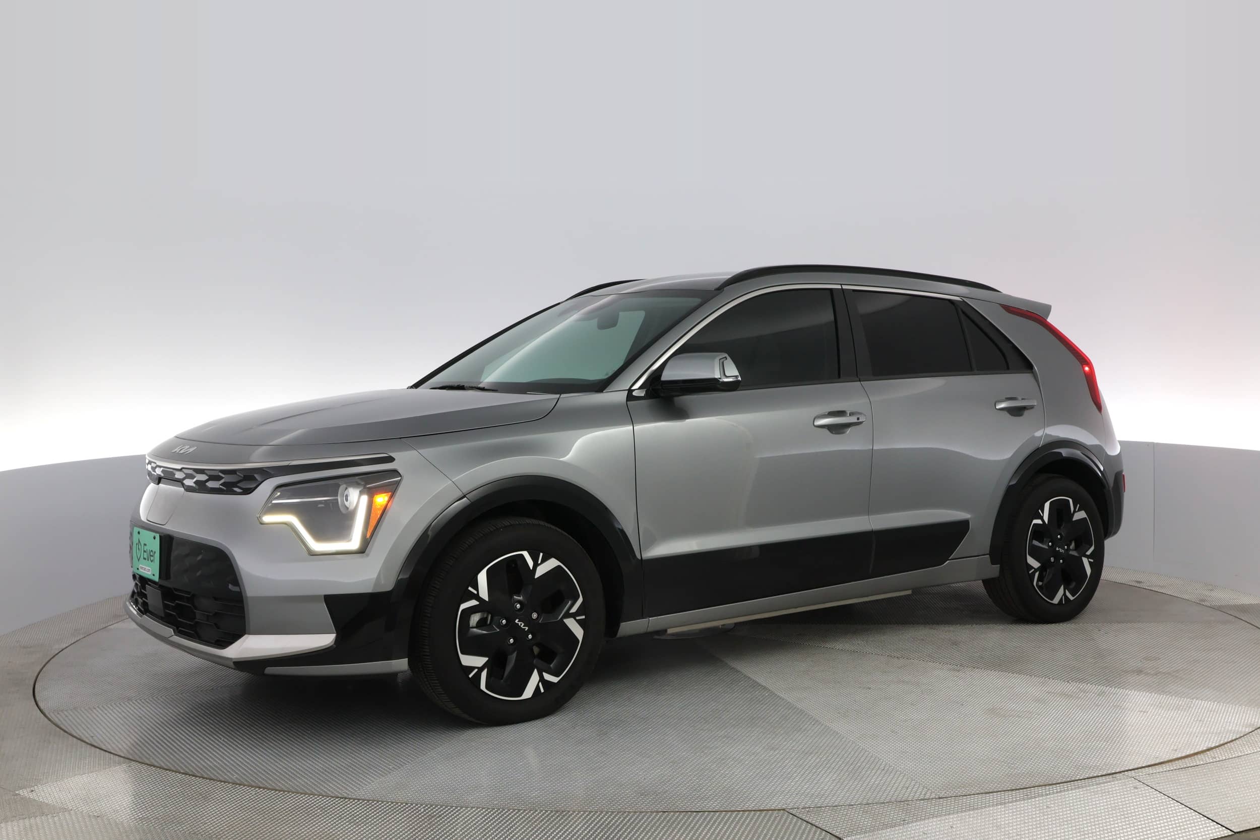 EverCars Co. vehicle image 14 for Kia Niro EV -  Wind on EverCars Co.