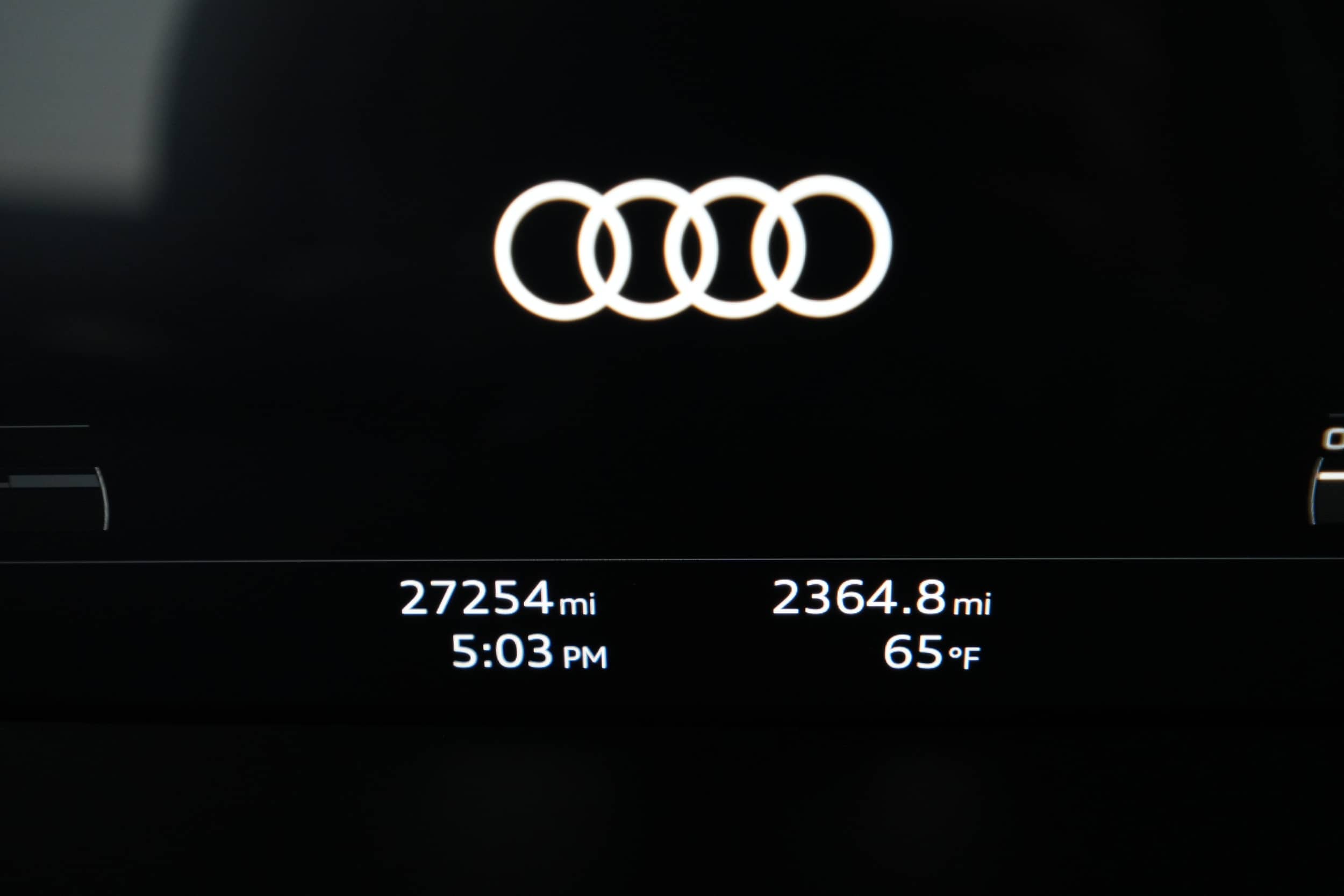 EverCars Co. vehicle image 5 for Audi e-tron -  Premium Plus on EverCars Co.