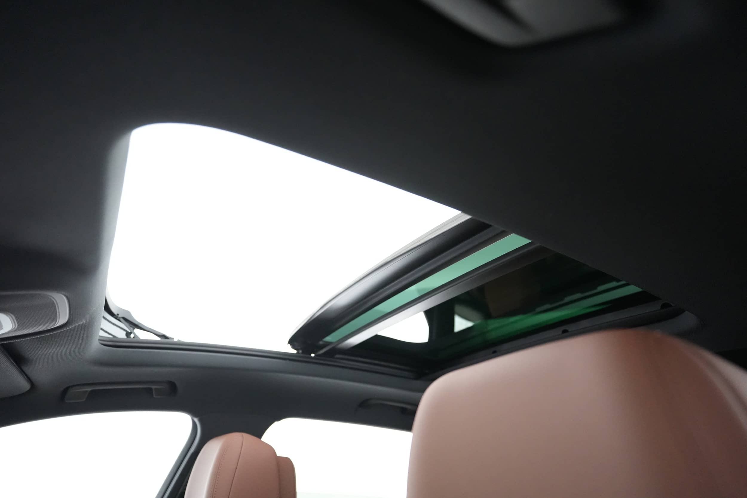 EverCars Co. vehicle image 19 for Audi e-tron -  Premium Plus on EverCars Co.