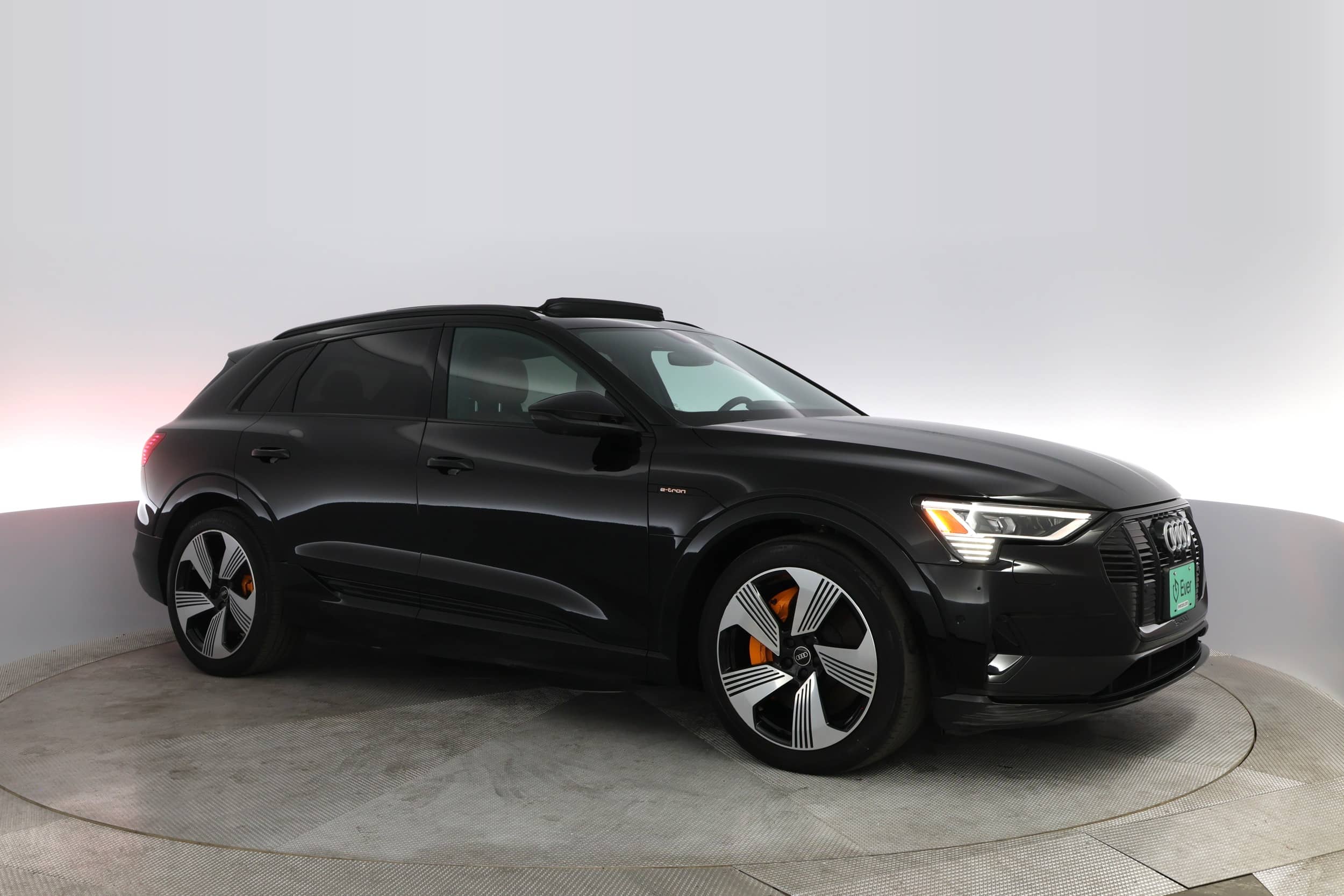 EverCars Co. vehicle image 11 for Audi e-tron -  Premium Plus on EverCars Co.