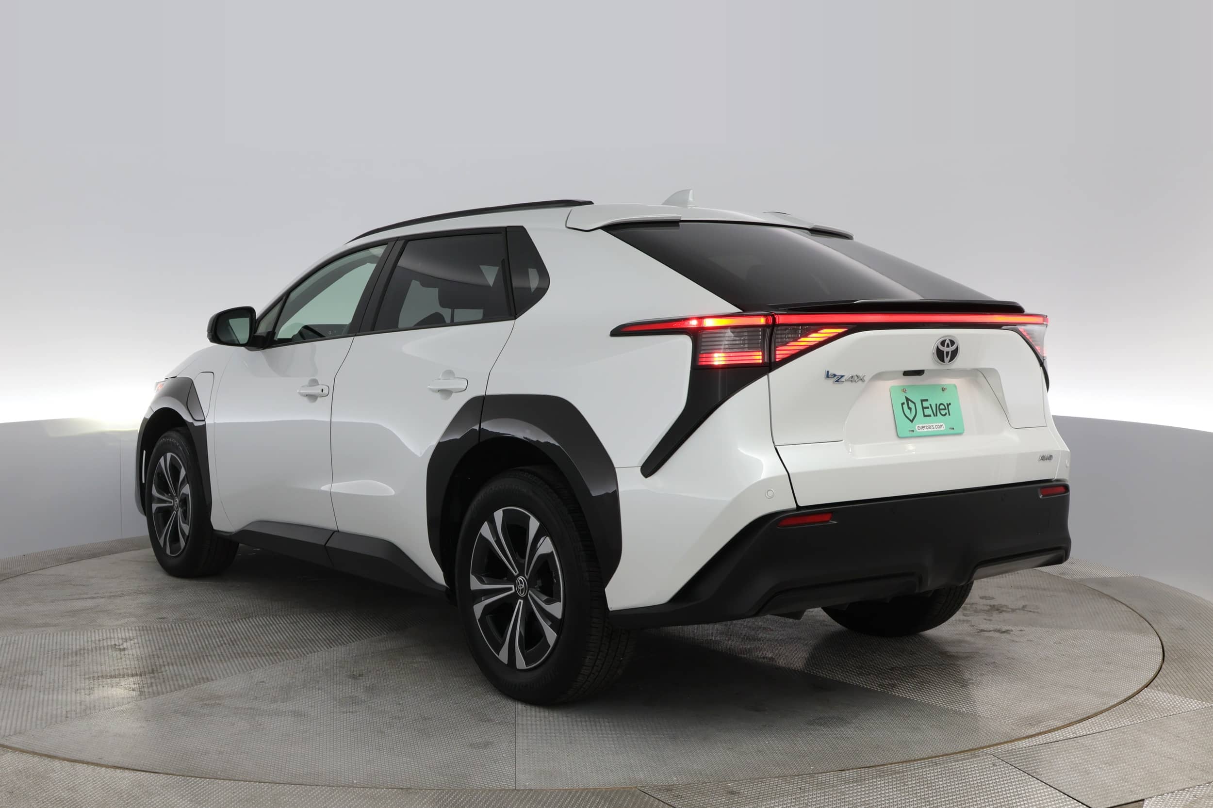 EverCars Co. vehicle image 9 for Toyota bZ4 X -  XLE on EverCars Co.