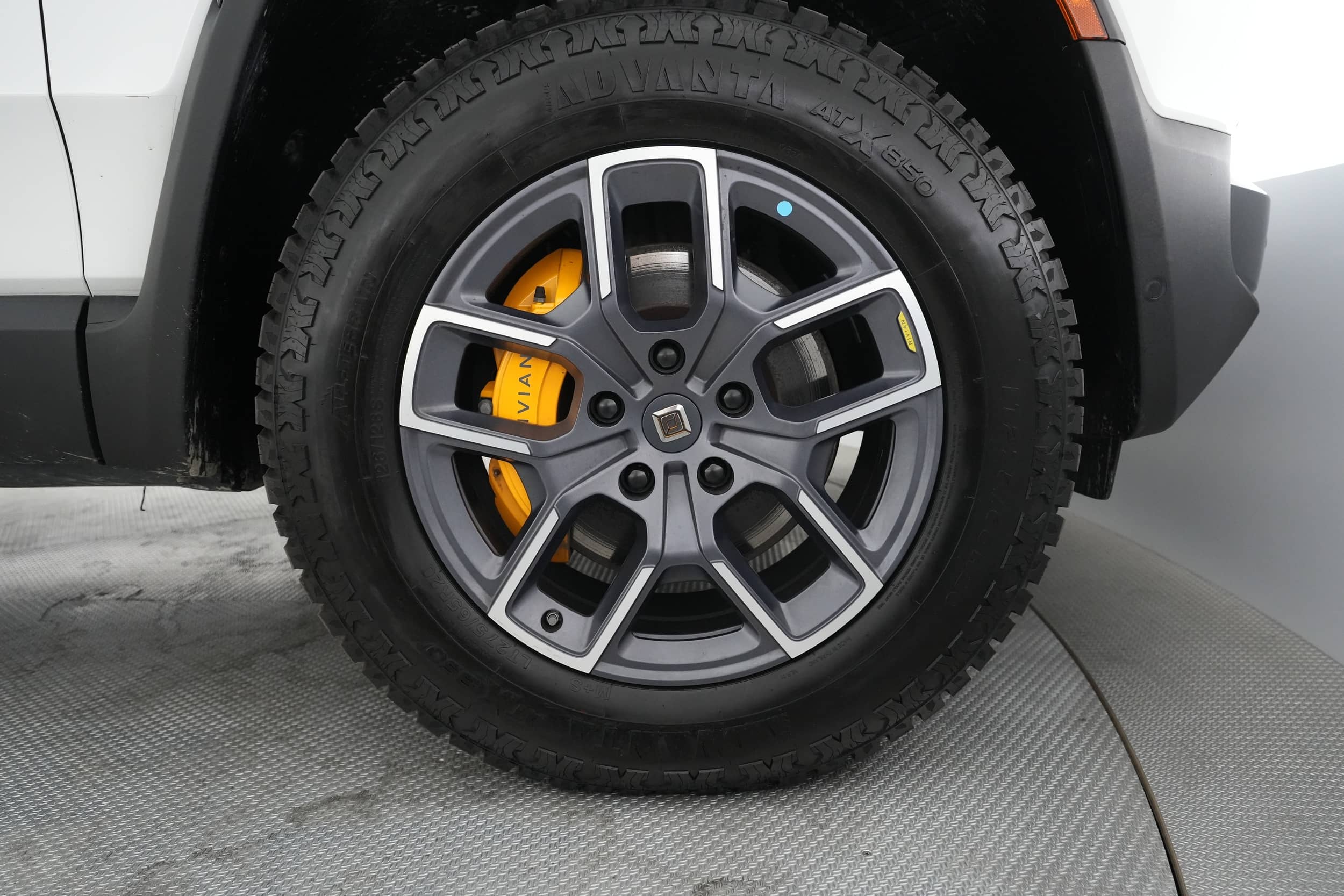 EverCars Co. vehicle image 15 for Rivian R1T -  Launch Edition on EverCars Co.