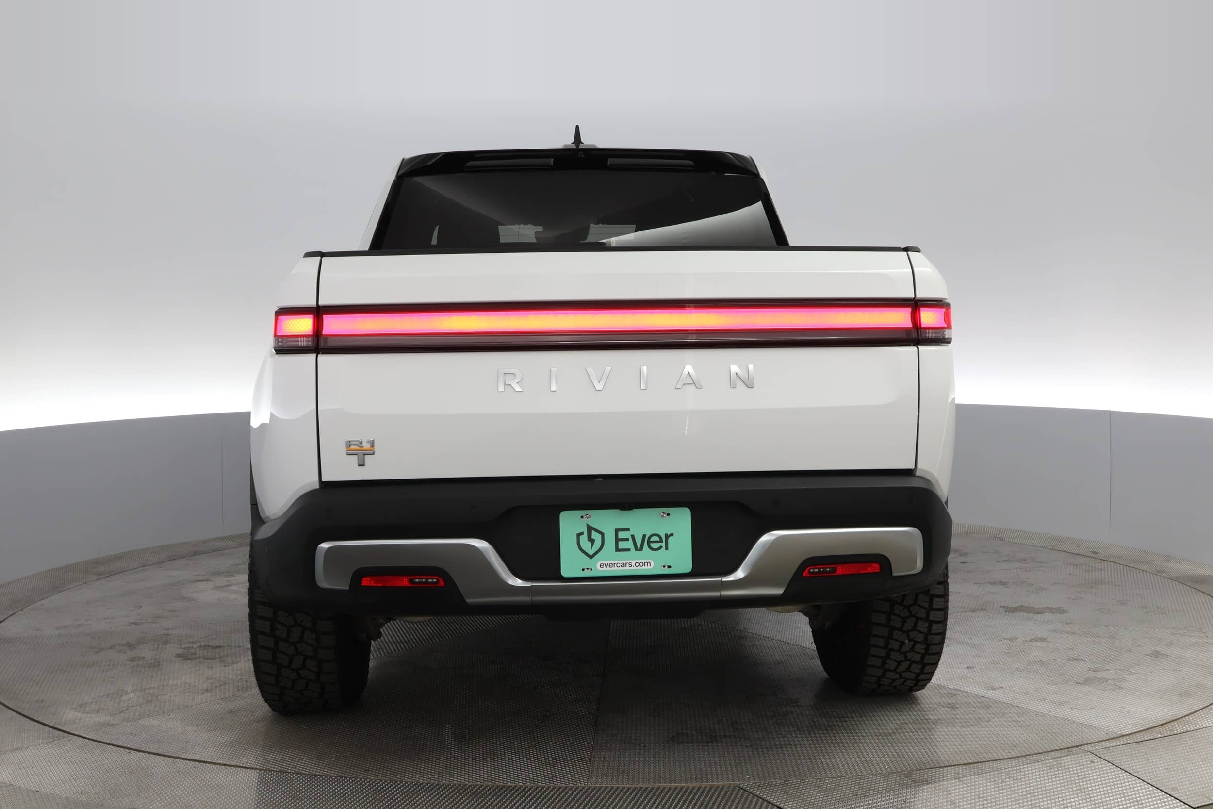 EverCars Co. vehicle image 13 for Rivian R1T -  Launch Edition on EverCars Co.