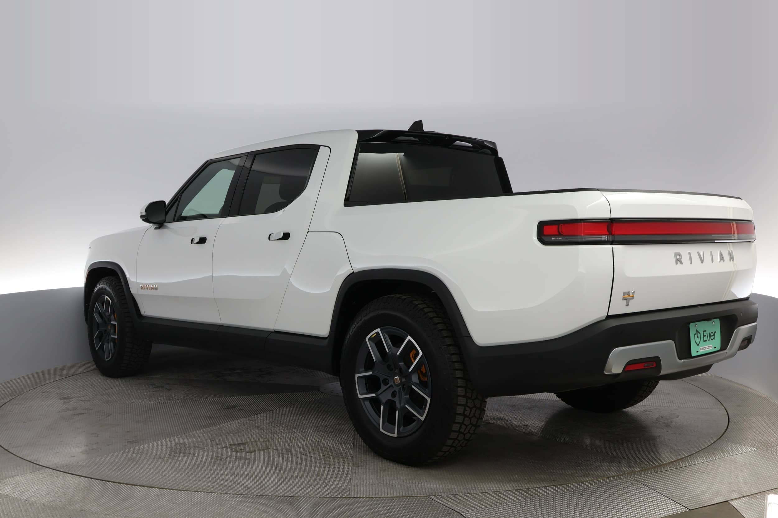 EverCars Co. vehicle image 9 for Rivian R1T -  Launch Edition on EverCars Co.