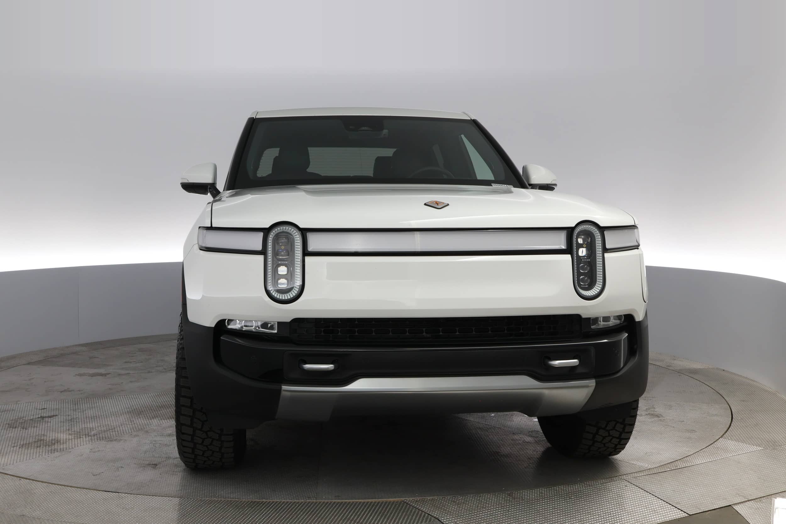 EverCars Co. vehicle image 12 for Rivian R1T -  Launch Edition on EverCars Co.