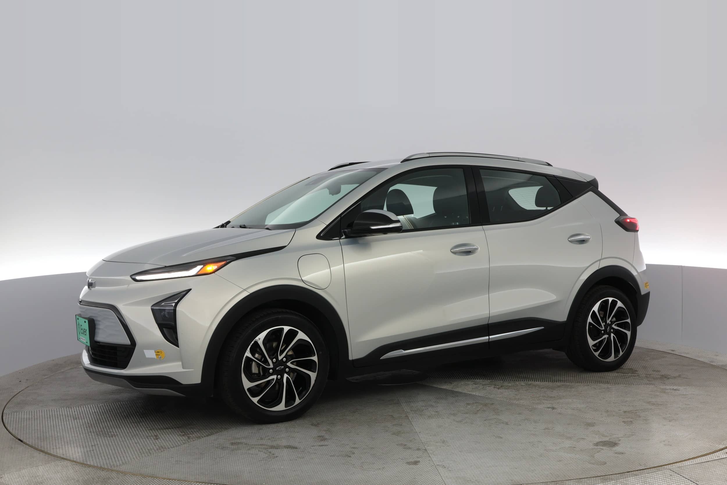 EverCars Co. vehicle image 10 for Chevrolet Bolt EUV -  Premier on EverCars Co.