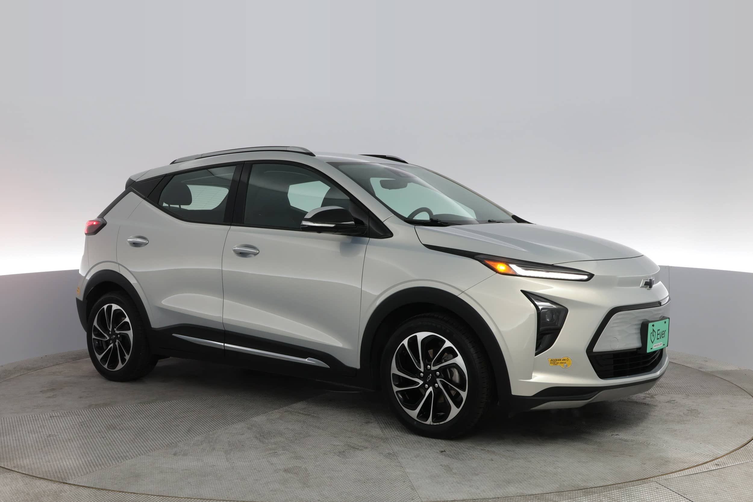 EverCars Co. vehicle image 13 for Chevrolet Bolt EUV -  Premier on EverCars Co.