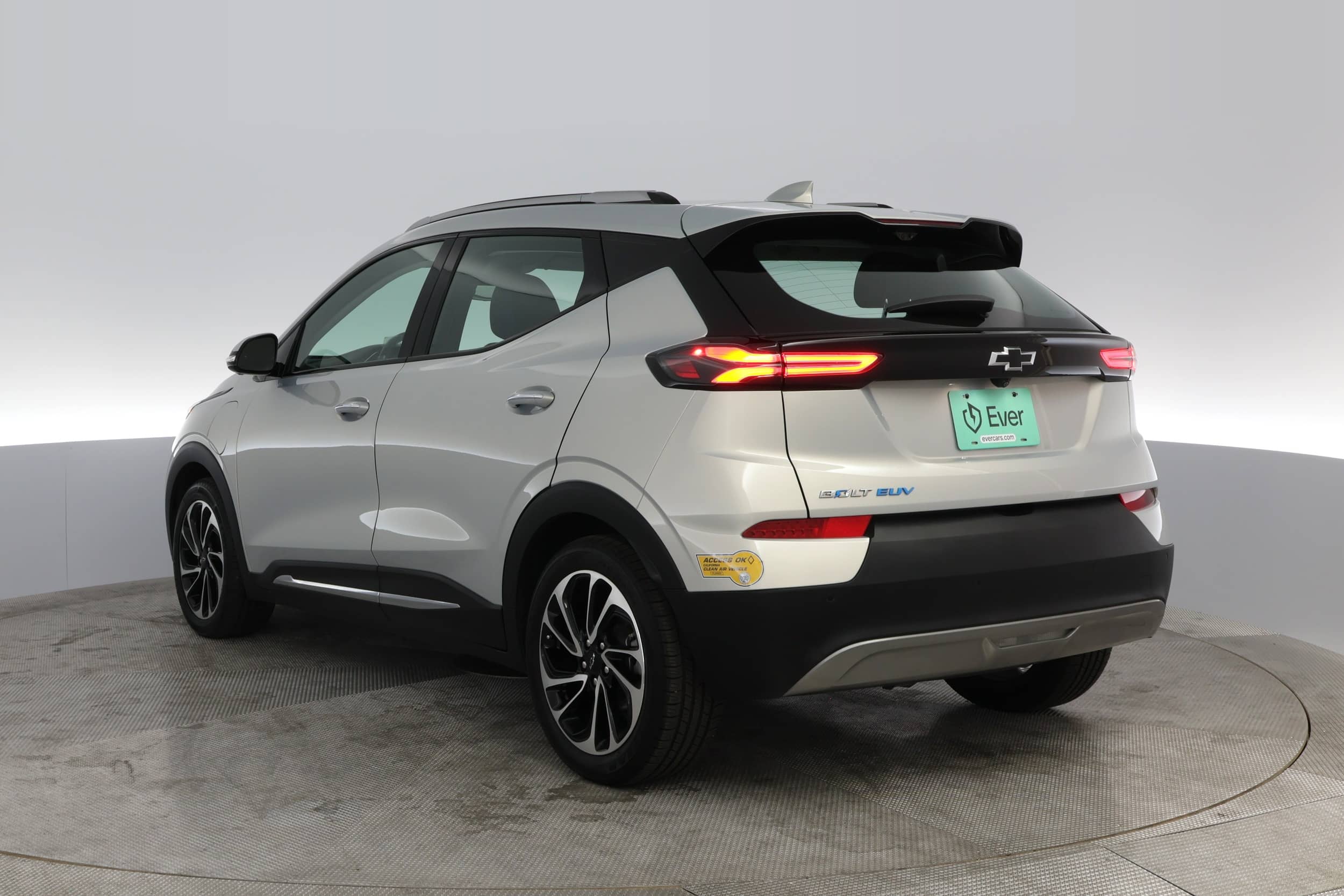EverCars Co. vehicle image 9 for Chevrolet Bolt EUV -  Premier on EverCars Co.
