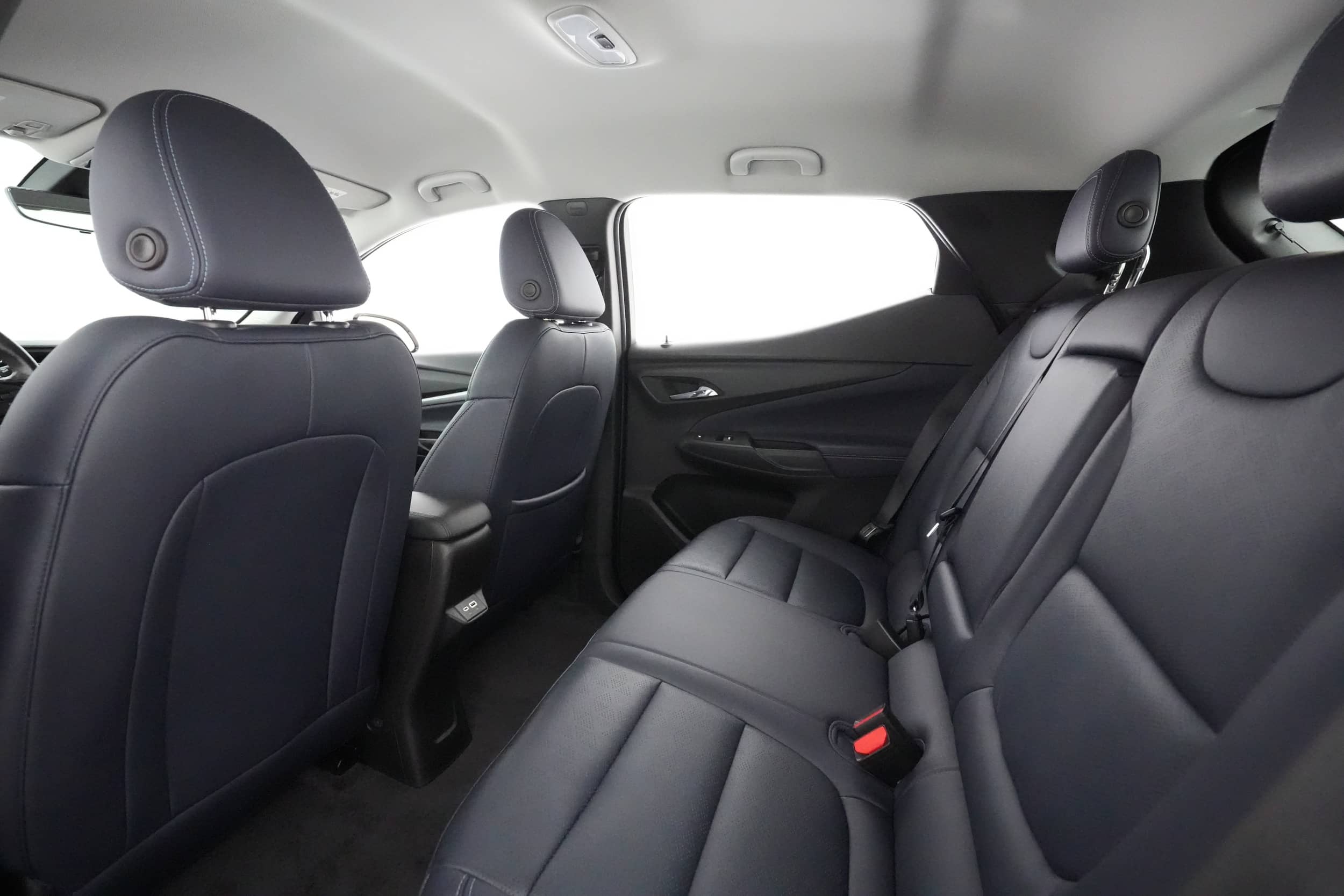 EverCars Co. vehicle image 18 for Chevrolet Bolt EUV -  Premier on EverCars Co.