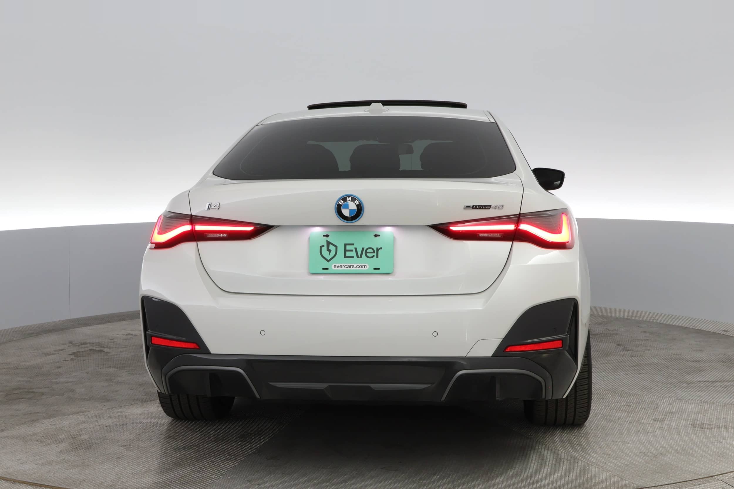EverCars Co. vehicle image 8 for BMW i4 -  eDrive40 on EverCars Co.