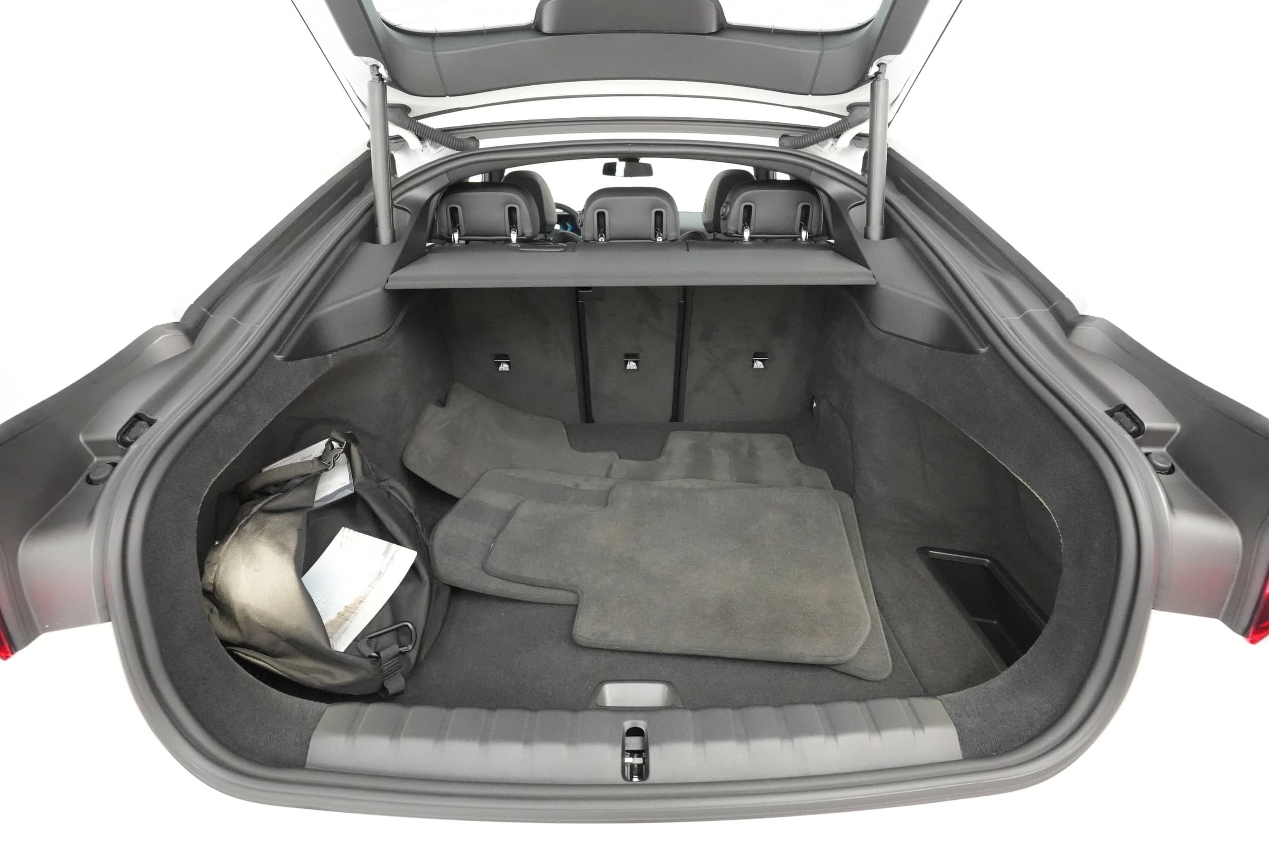 EverCars Co. vehicle image 6 for BMW i4 -  eDrive35 on EverCars Co.