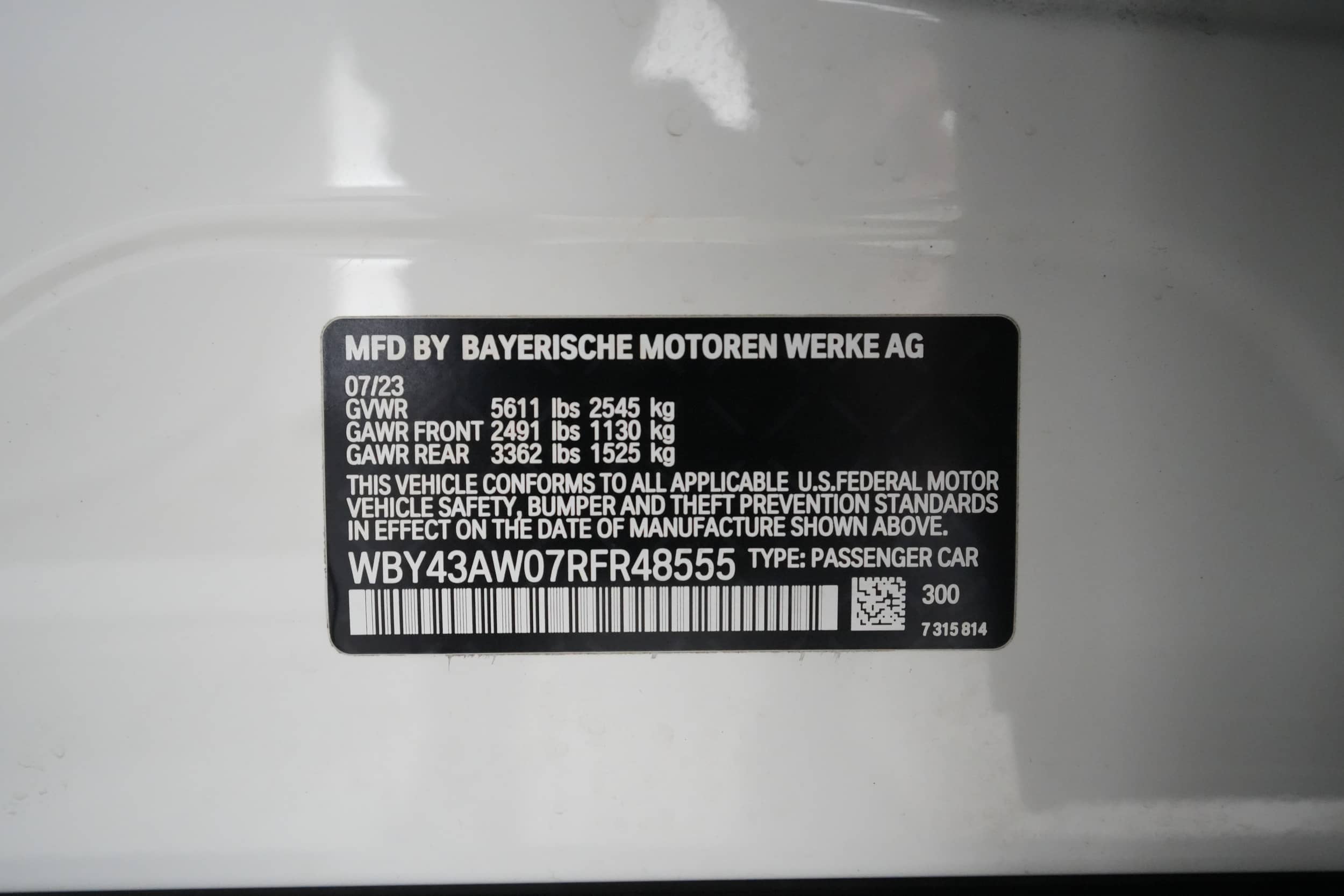 EverCars Co. vehicle image 24 for BMW i4 -  eDrive35 on EverCars Co.