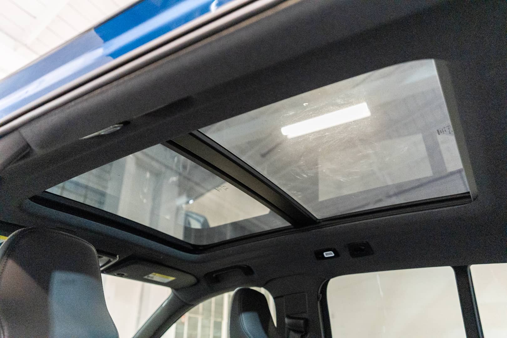EverCars Co. vehicle image 23 for Volvo XC40 Recharge -  Pure Electric P8 on EverCars Co.