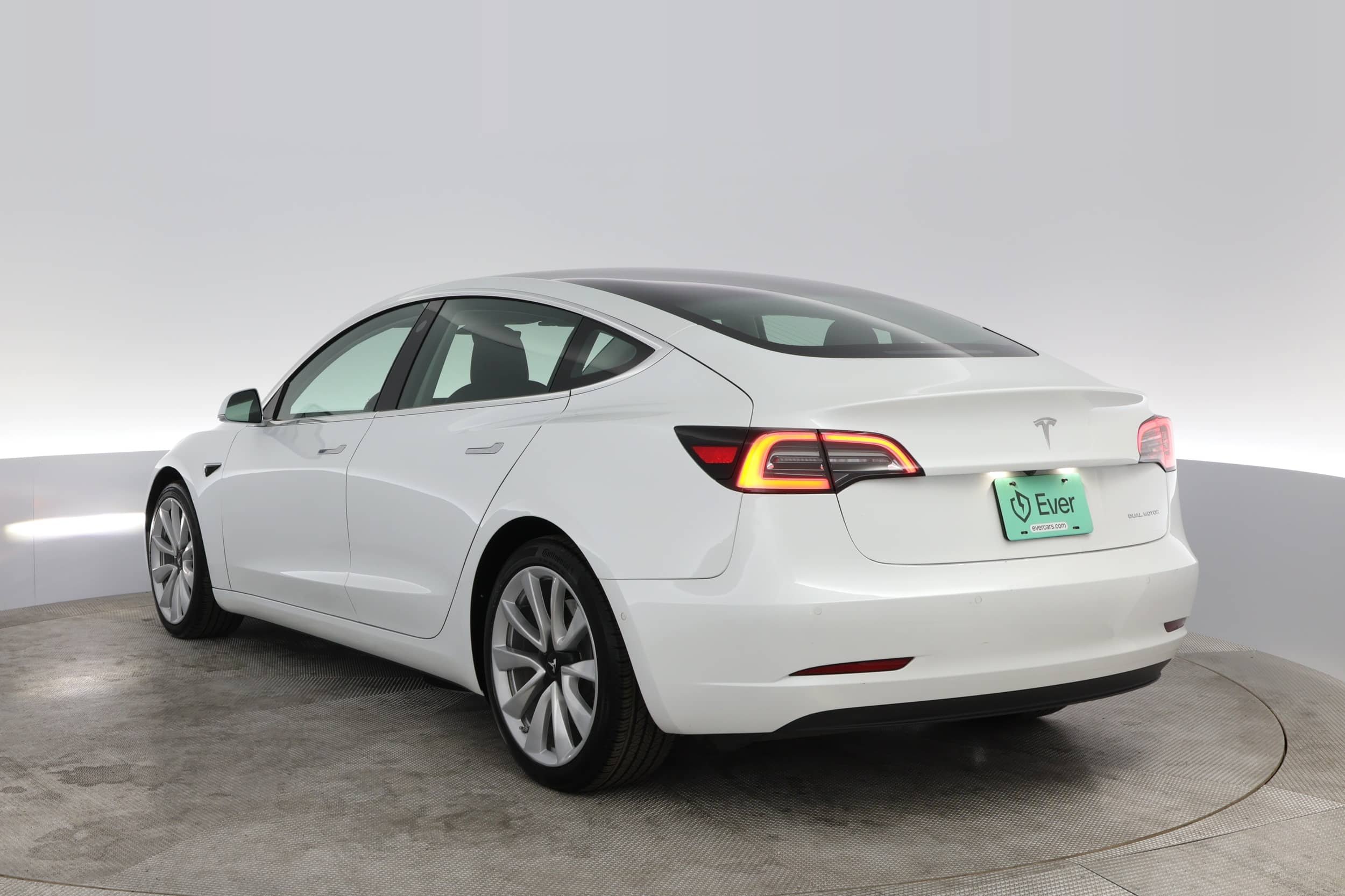 EverCars Co. vehicle image 9 for Tesla Model 3 -  Long Range on EverCars Co.