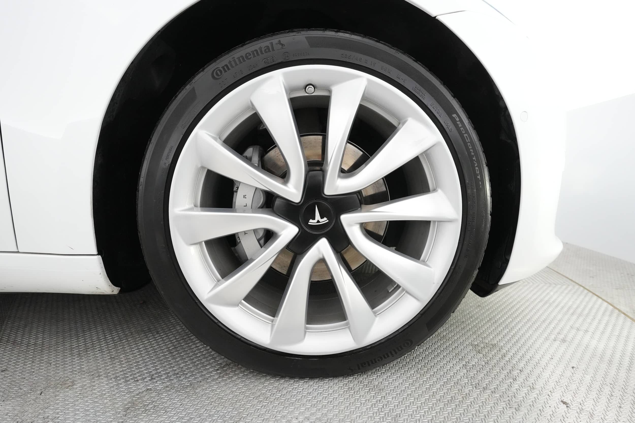 EverCars Co. vehicle image 13 for Tesla Model 3 -  Long Range on EverCars Co.