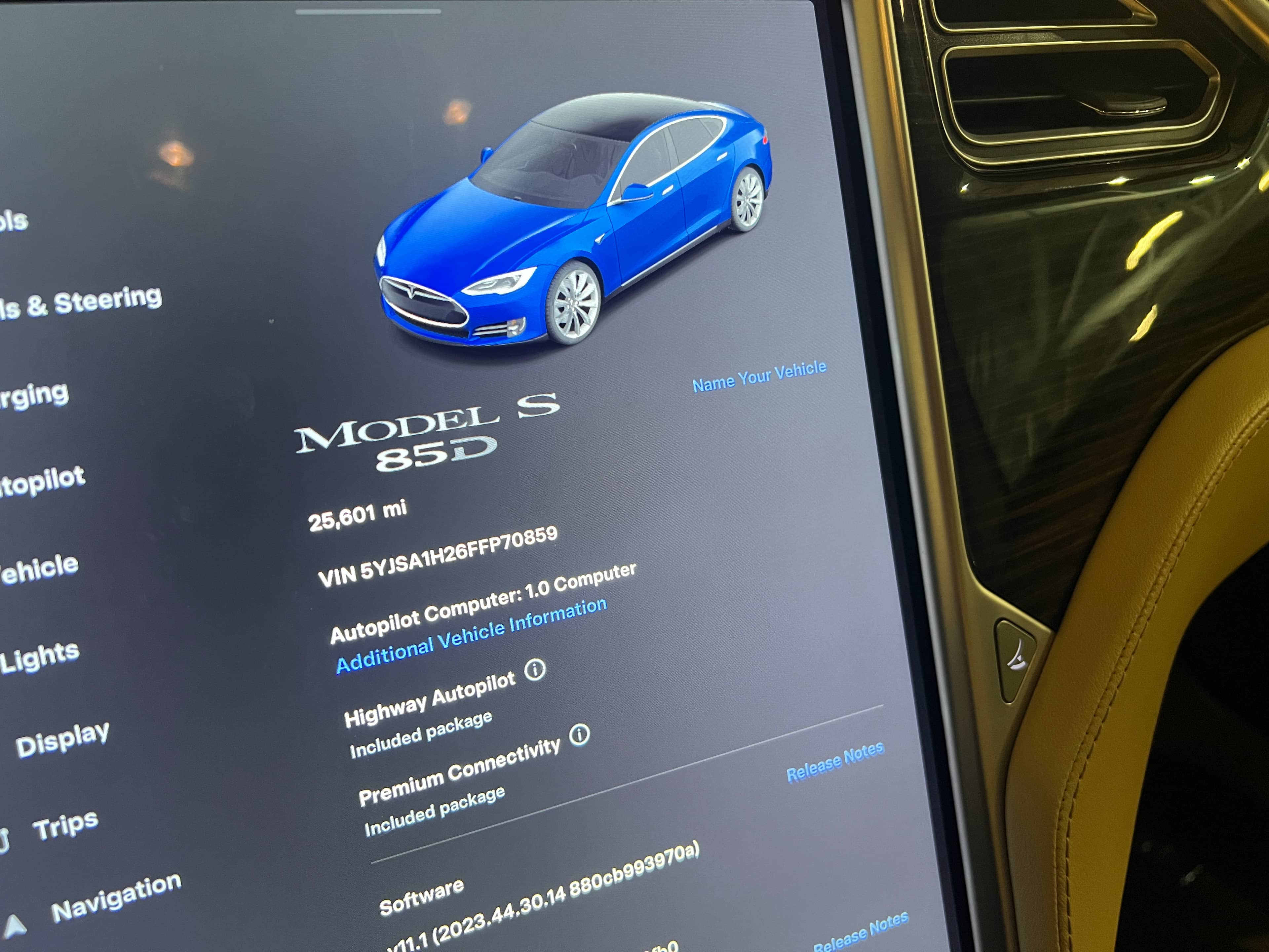 EverCars Co. vehicle image 5 for Tesla Model S -  85D on EverCars Co.