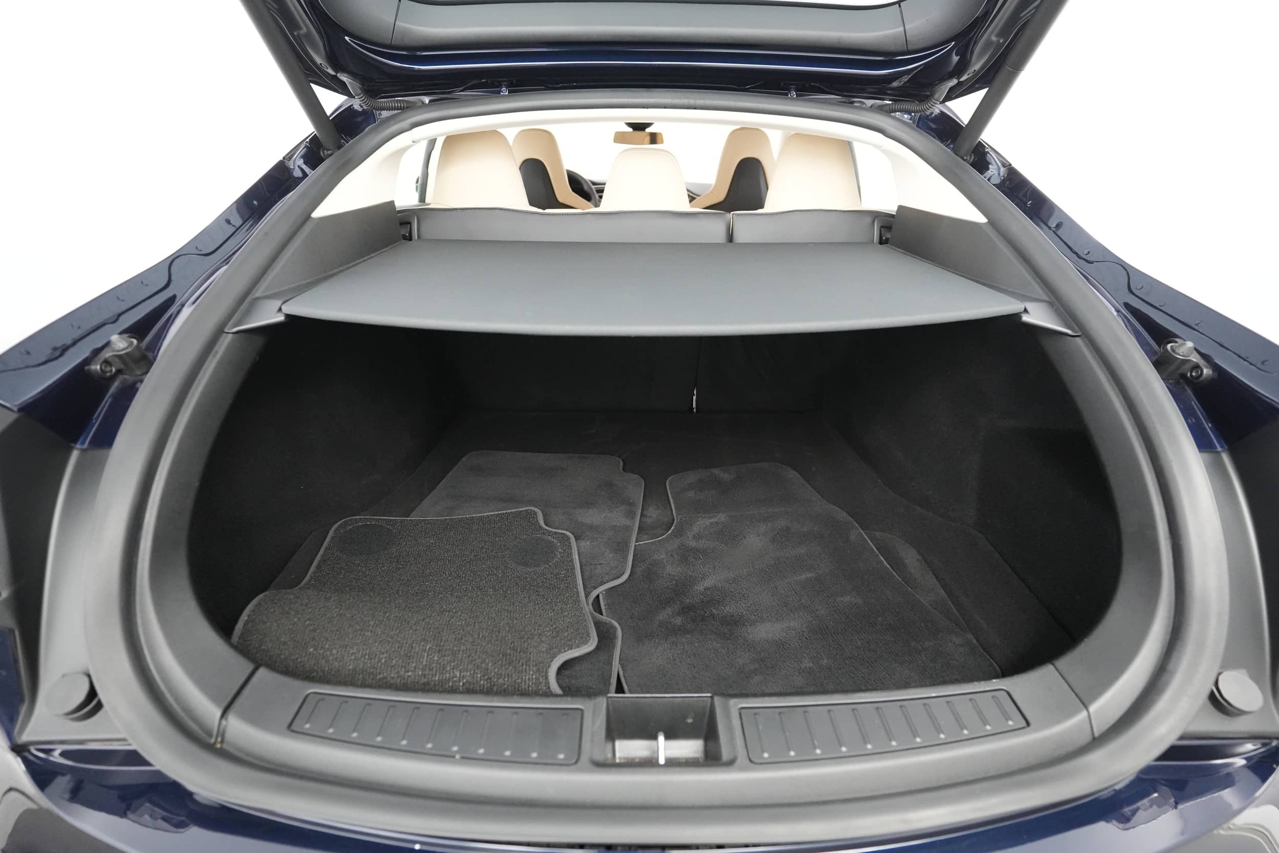 EverCars Co. vehicle image 6 for Tesla Model S -  85D on EverCars Co.
